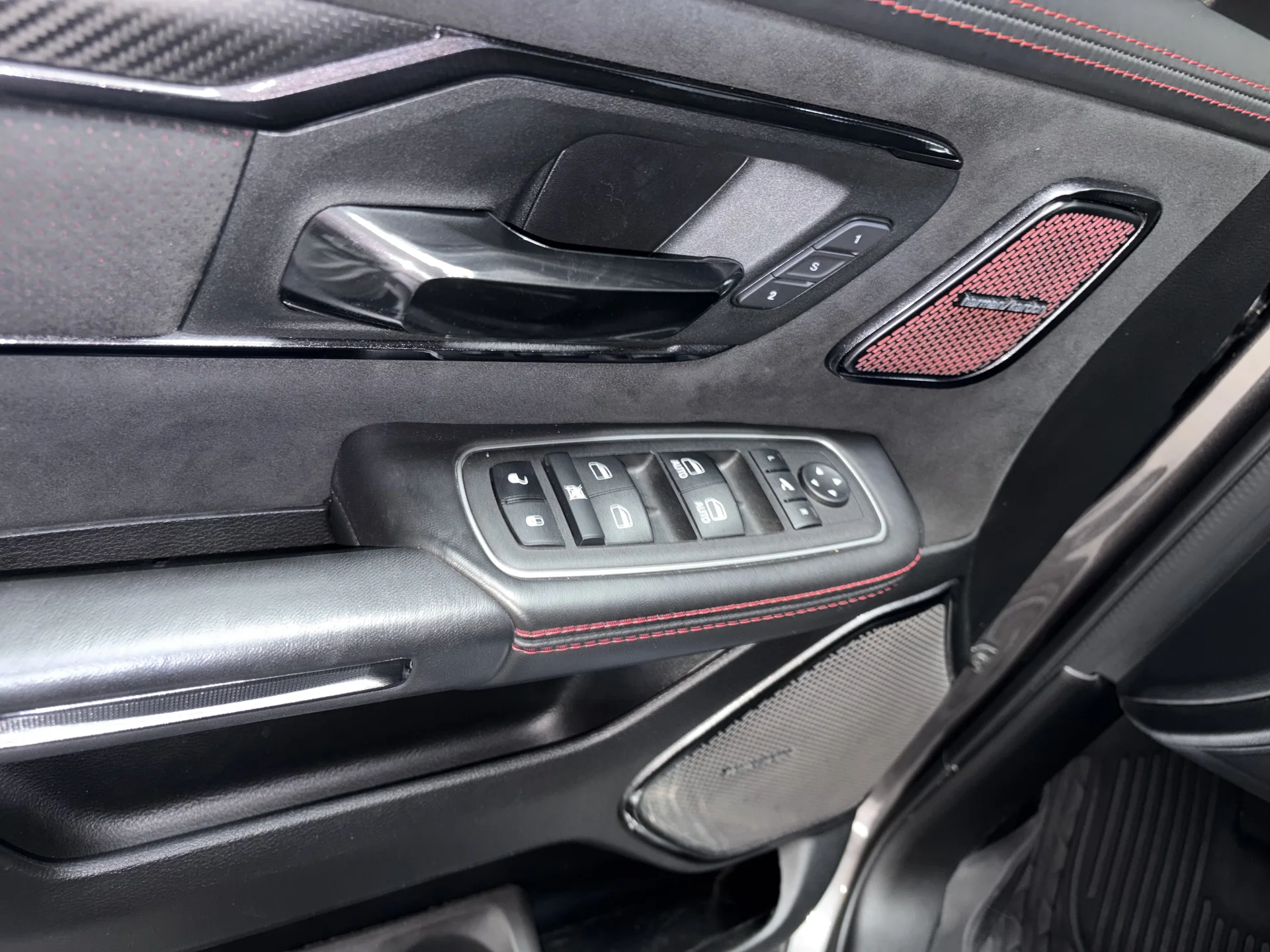 Dodge RAM 1500 TRX - миниатюра 23