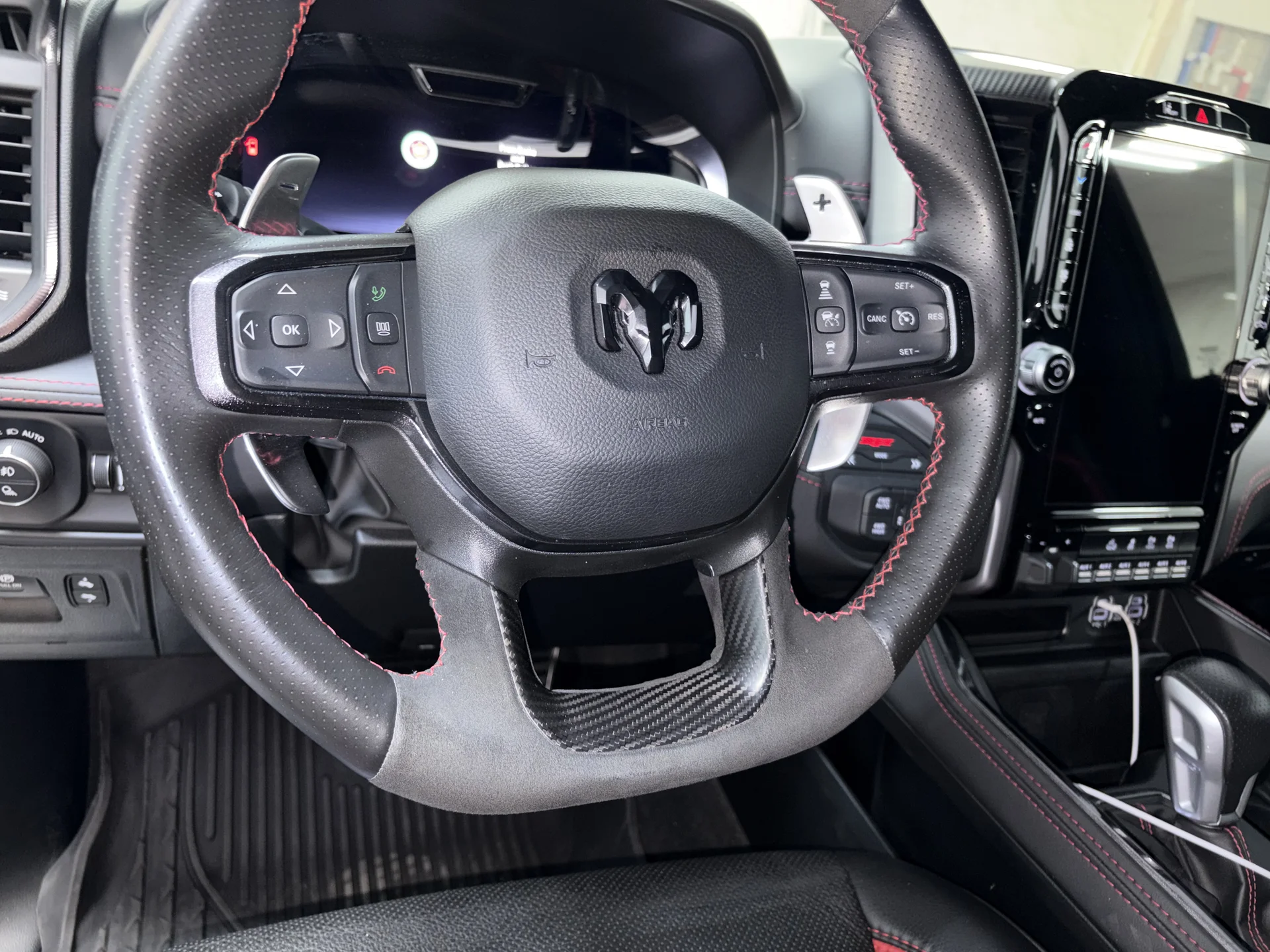Dodge RAM 1500 TRX - миниатюра 25