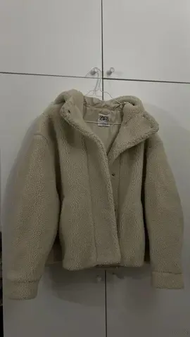 Женская куртка zara