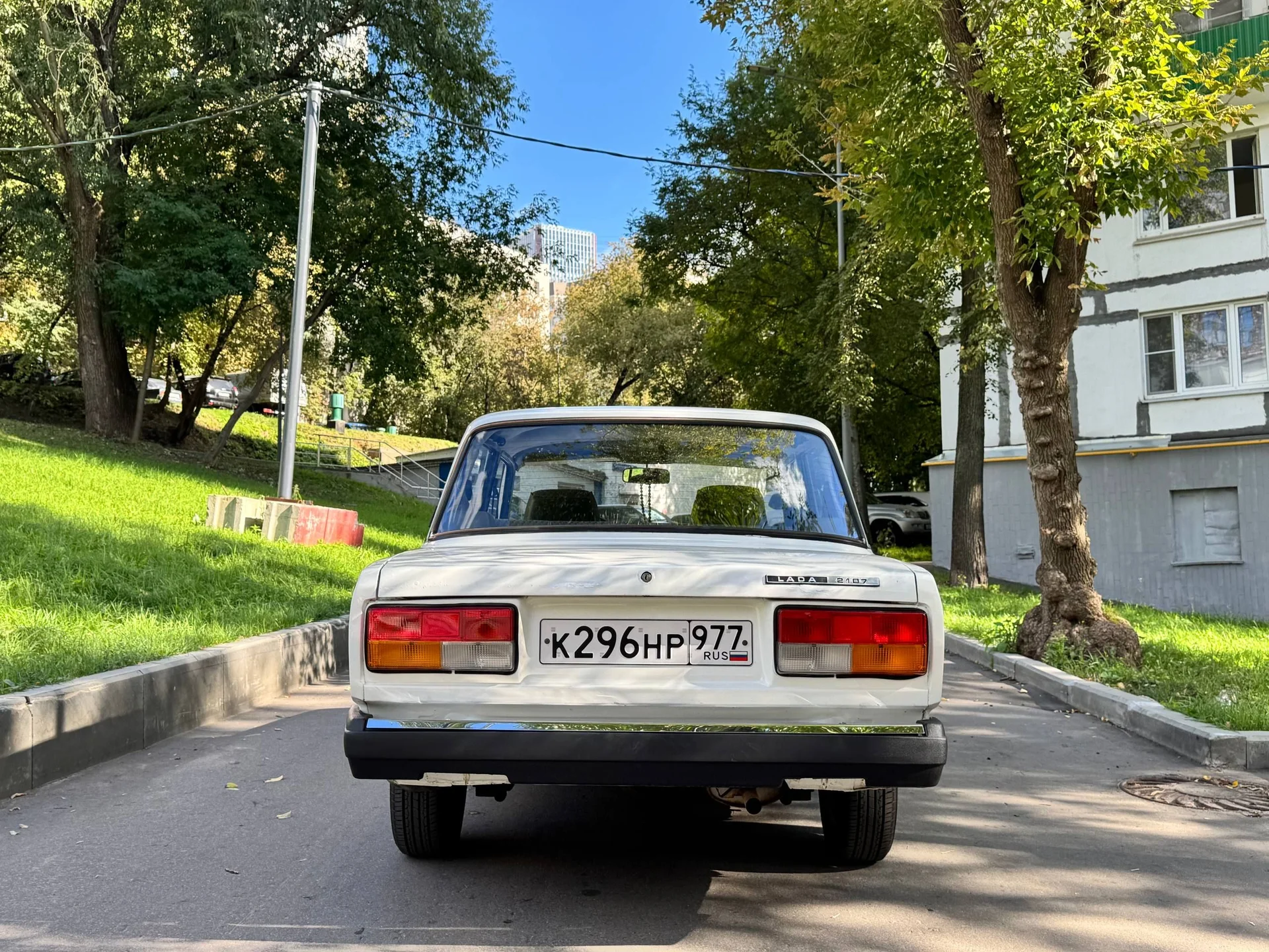ВАЗ(Lada) 2107 - миниатюра 3