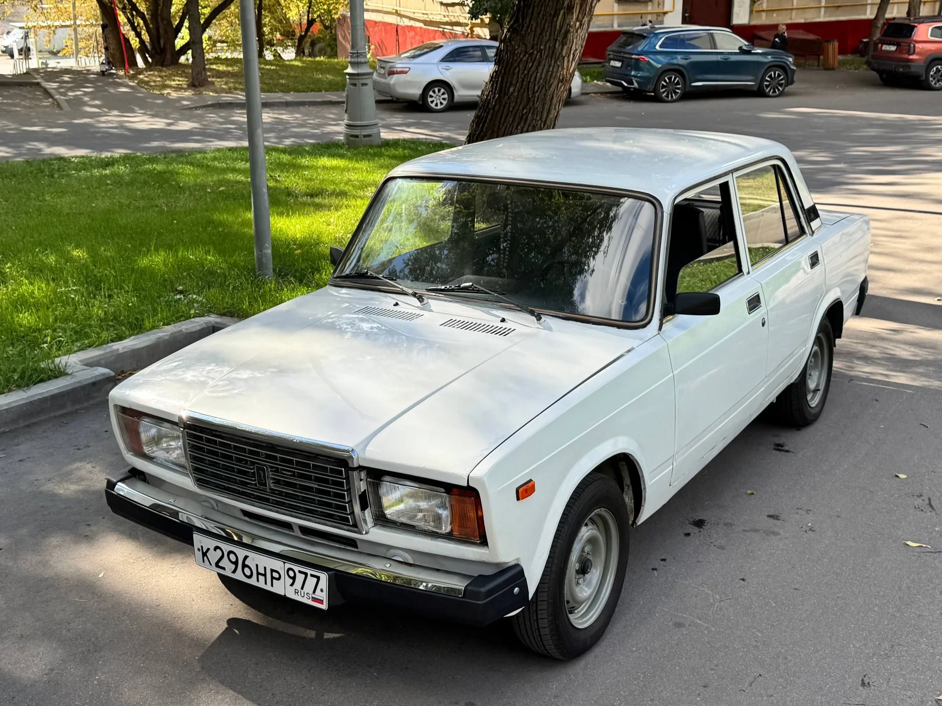 ВАЗ(Lada) 2107 - миниатюра 5
