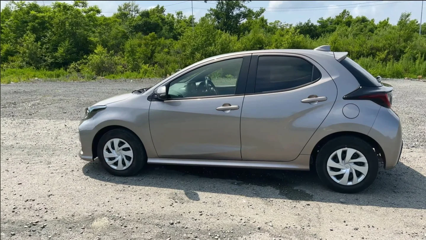 Toyota Yaris — компактный, экономичный, надёжный 🚗 - миниатюра 7