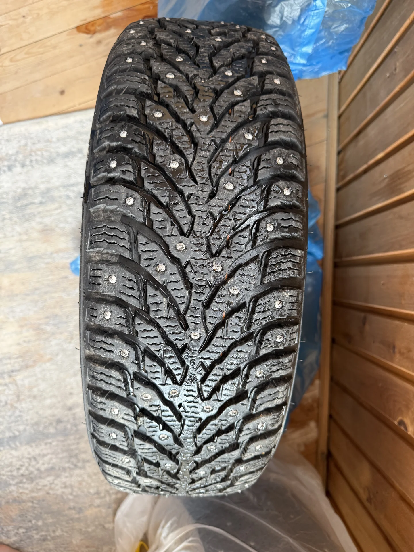 Зимние колеса Ikon Tyres Autograph Ice 9 195/65 - миниатюра 3