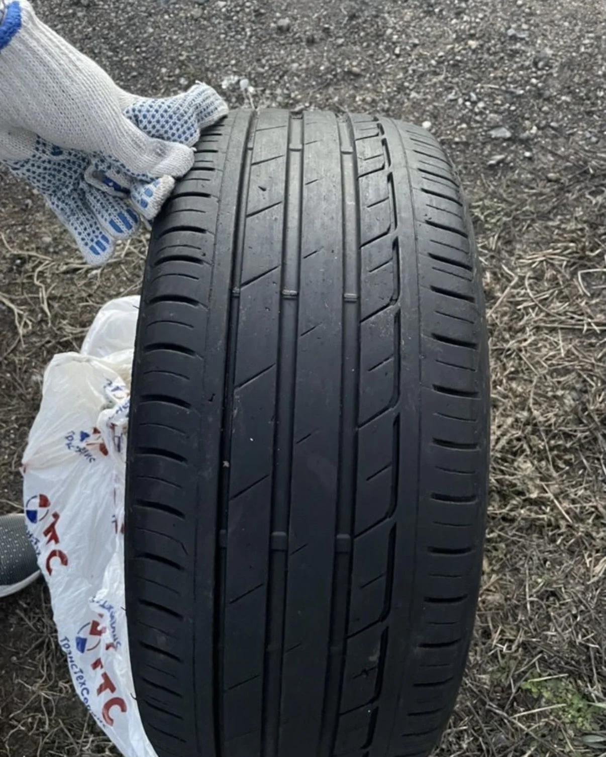 Bridgestone turanza t001 225/45 R17