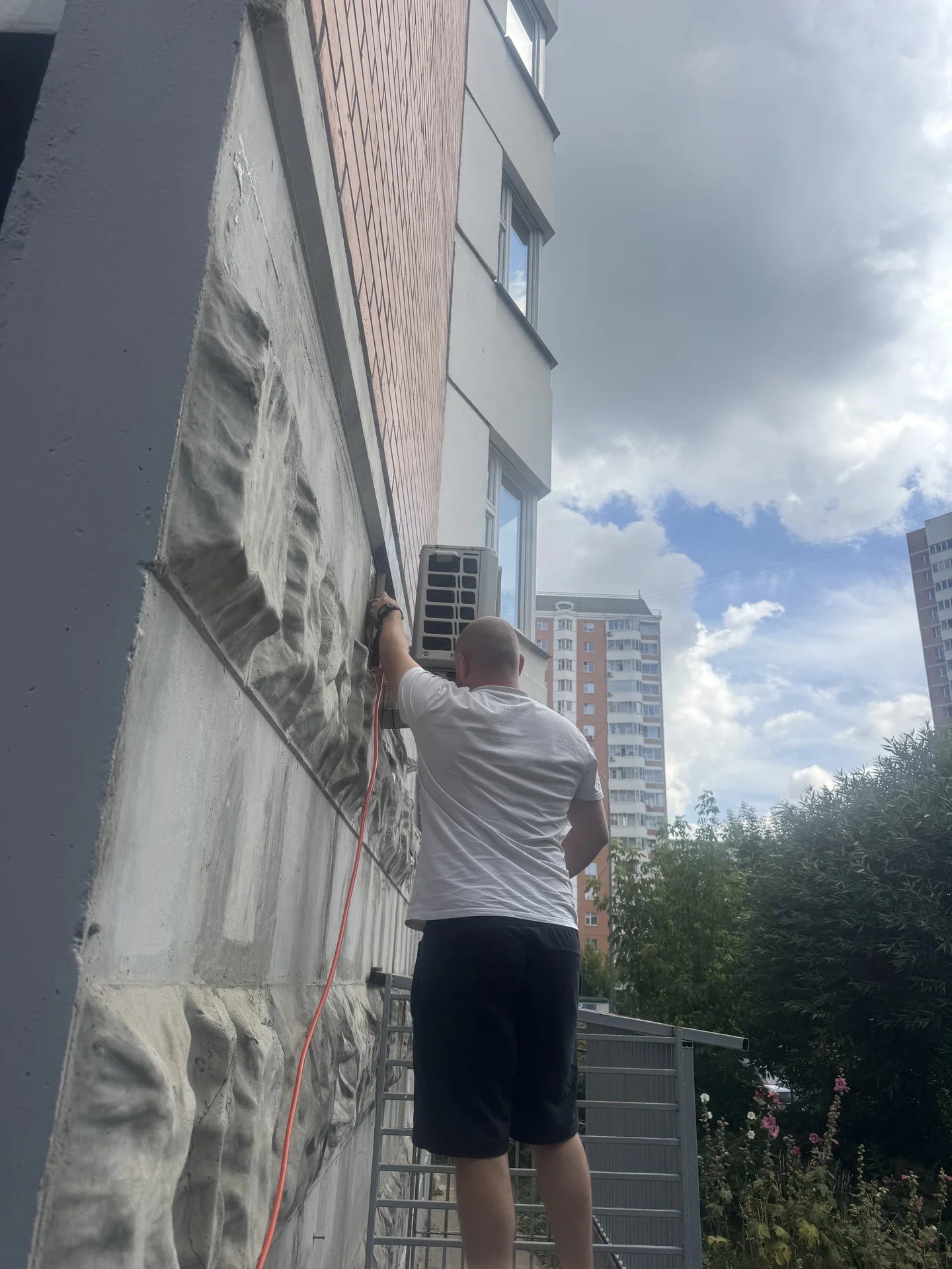 Продажа кондиционеров, установка , ремонт - миниатюра 2