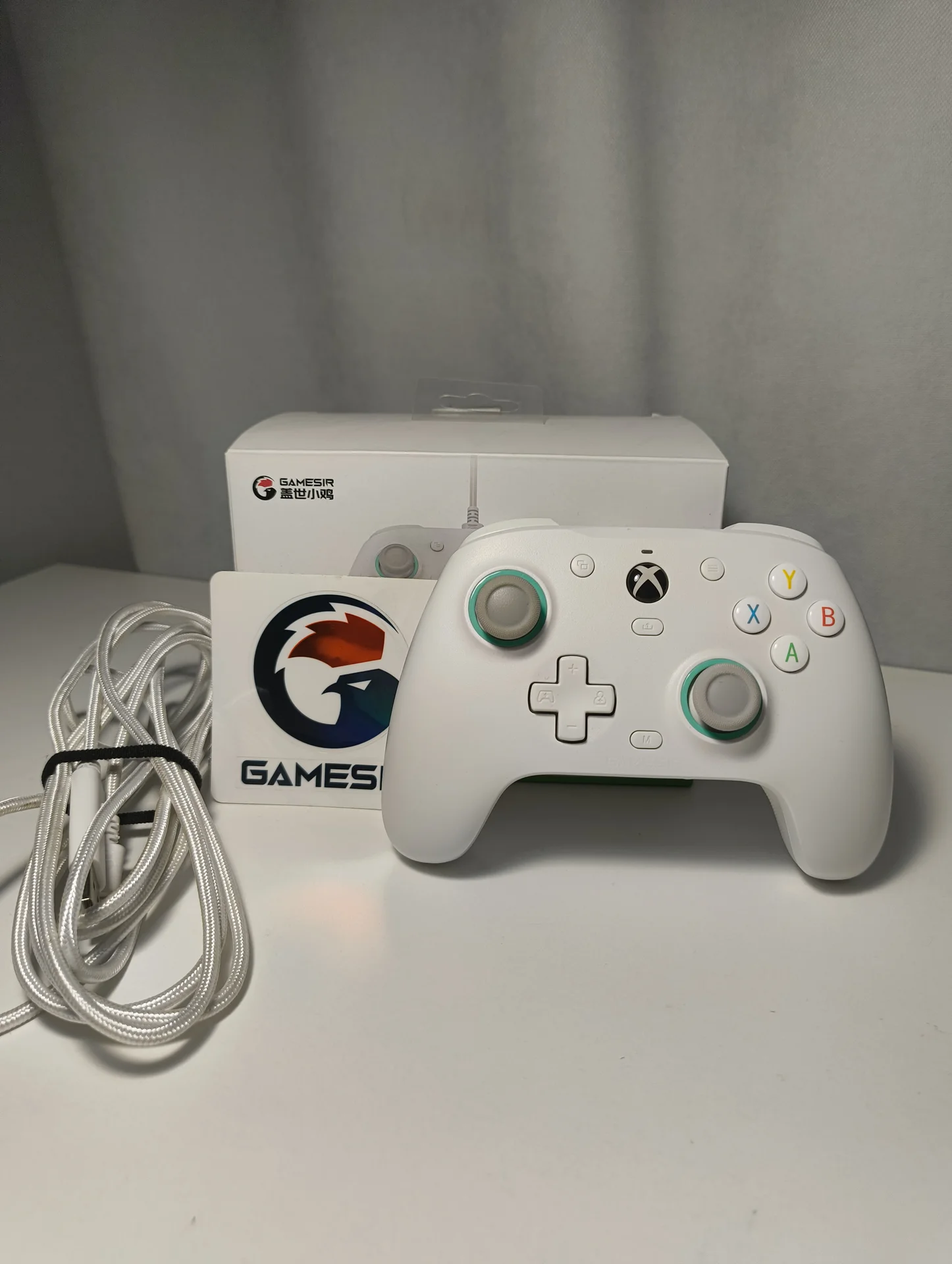 Геймпад GameSir G7 SE Xbox/PC белый - изображение 1