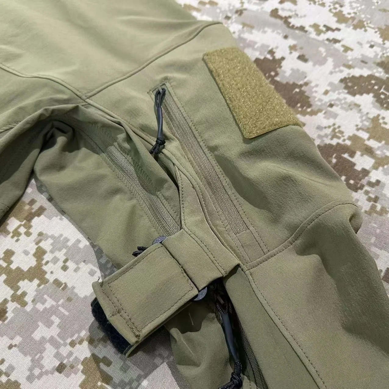 Полукуртка Arcteryx LEAF Sphinx Crocodile - миниатюра 4