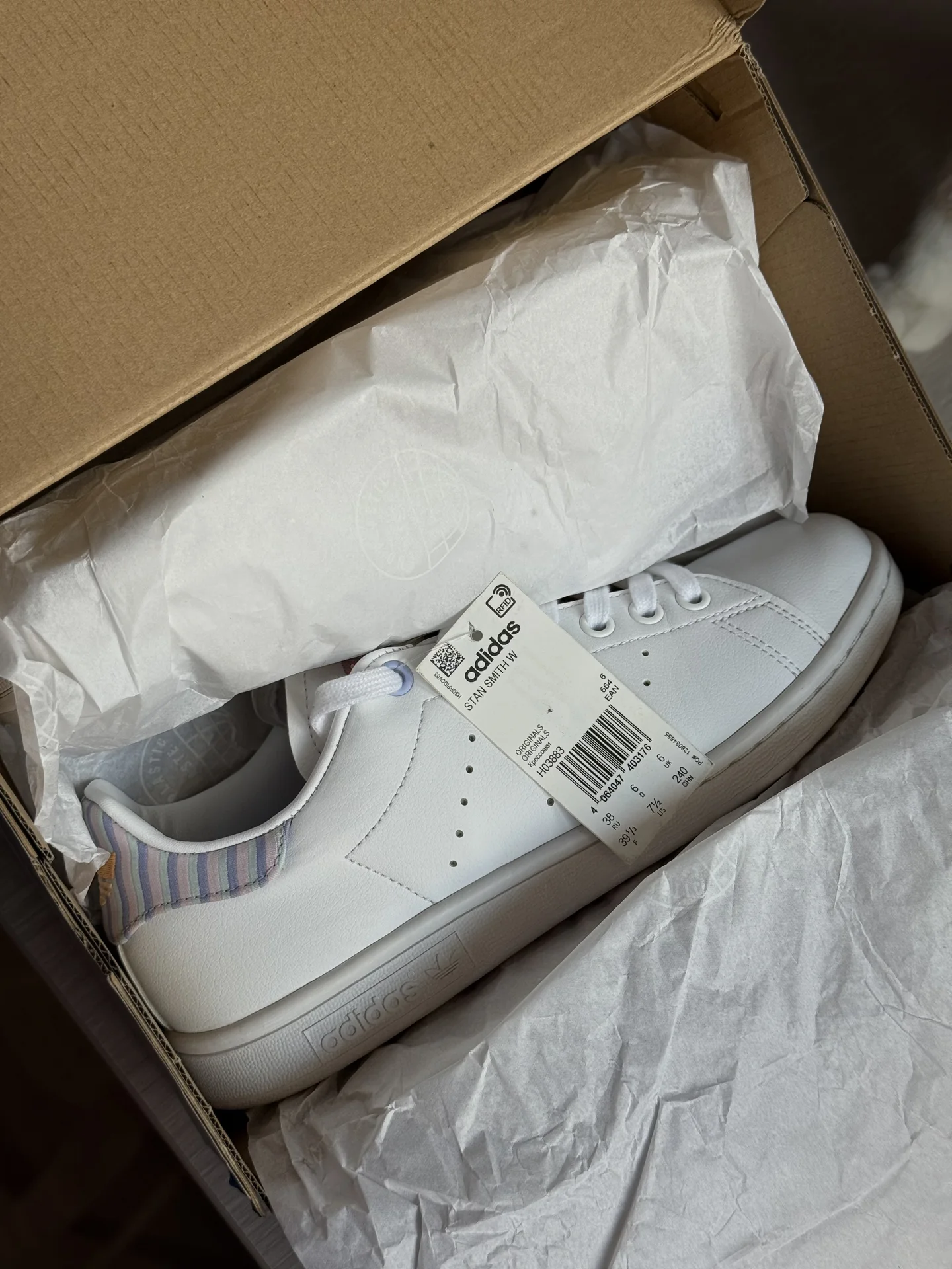 Кроссовки Adidas Stan Smith W оригинал. - миниатюра 3
