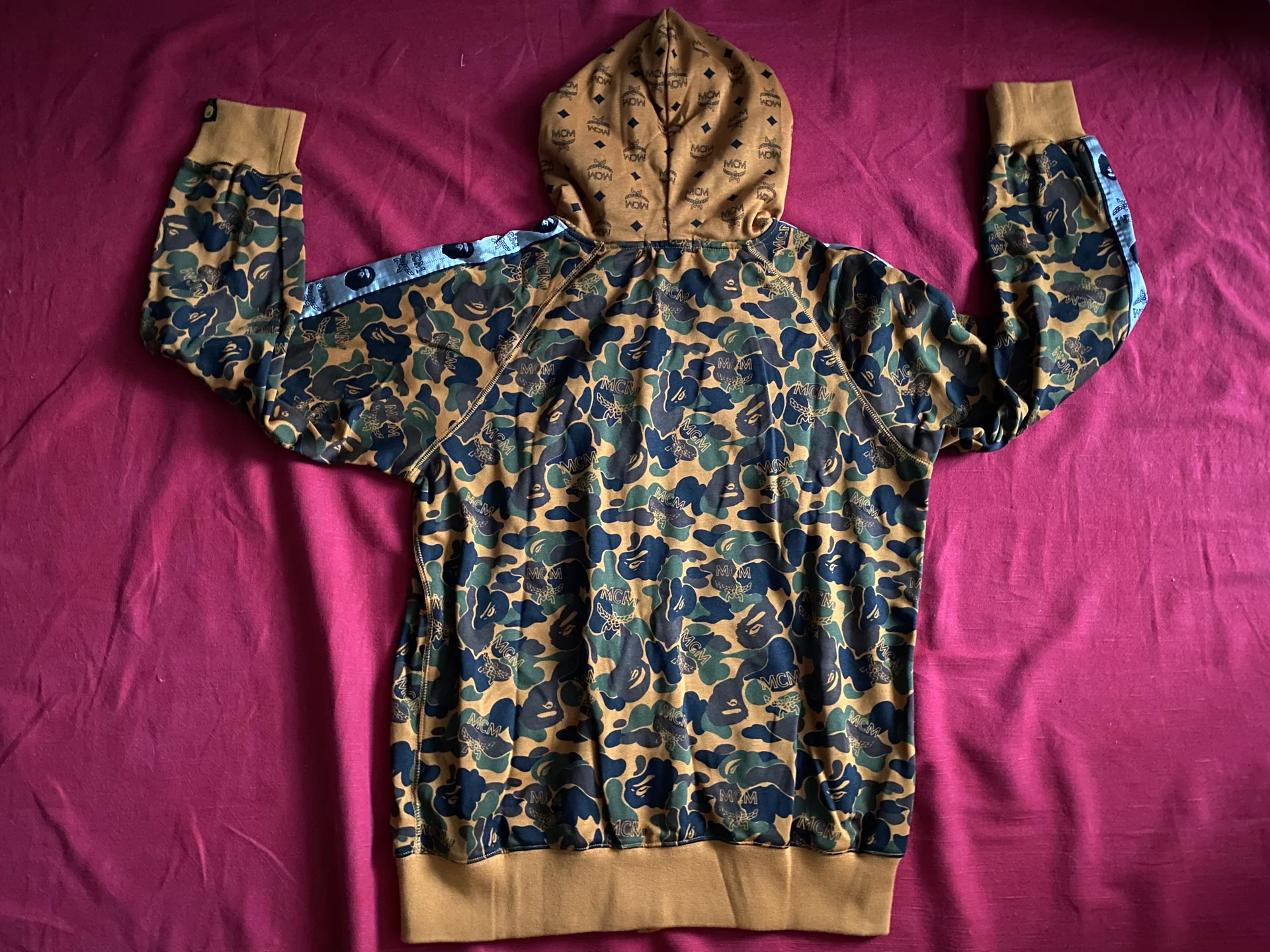 кофта dape mcm - миниатюра 2