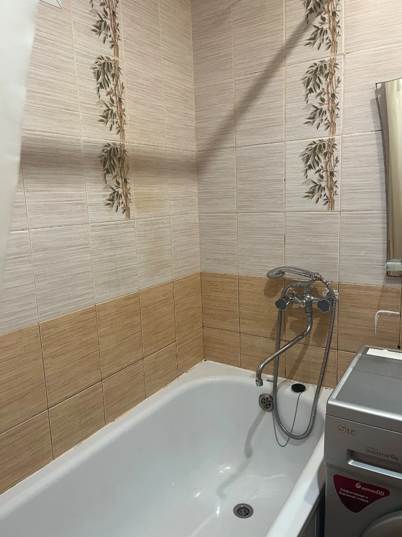 Продам 3- х комнатную квартиру - миниатюра 2