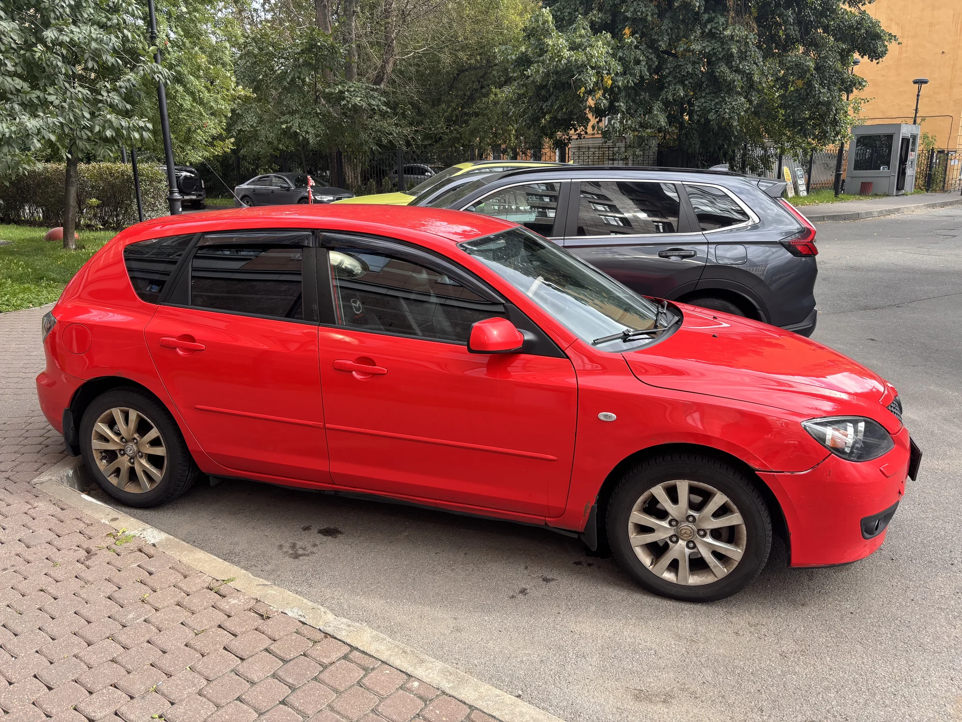 Mazda 3 bk 2007 хэтчбек - миниатюра 2