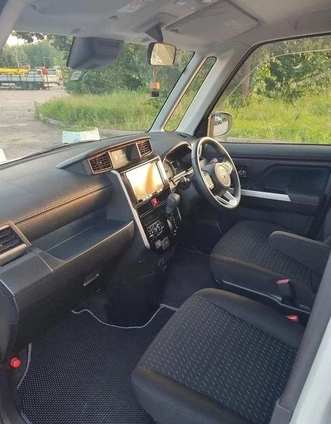 Toyota Roomy 2022 год - миниатюра 3