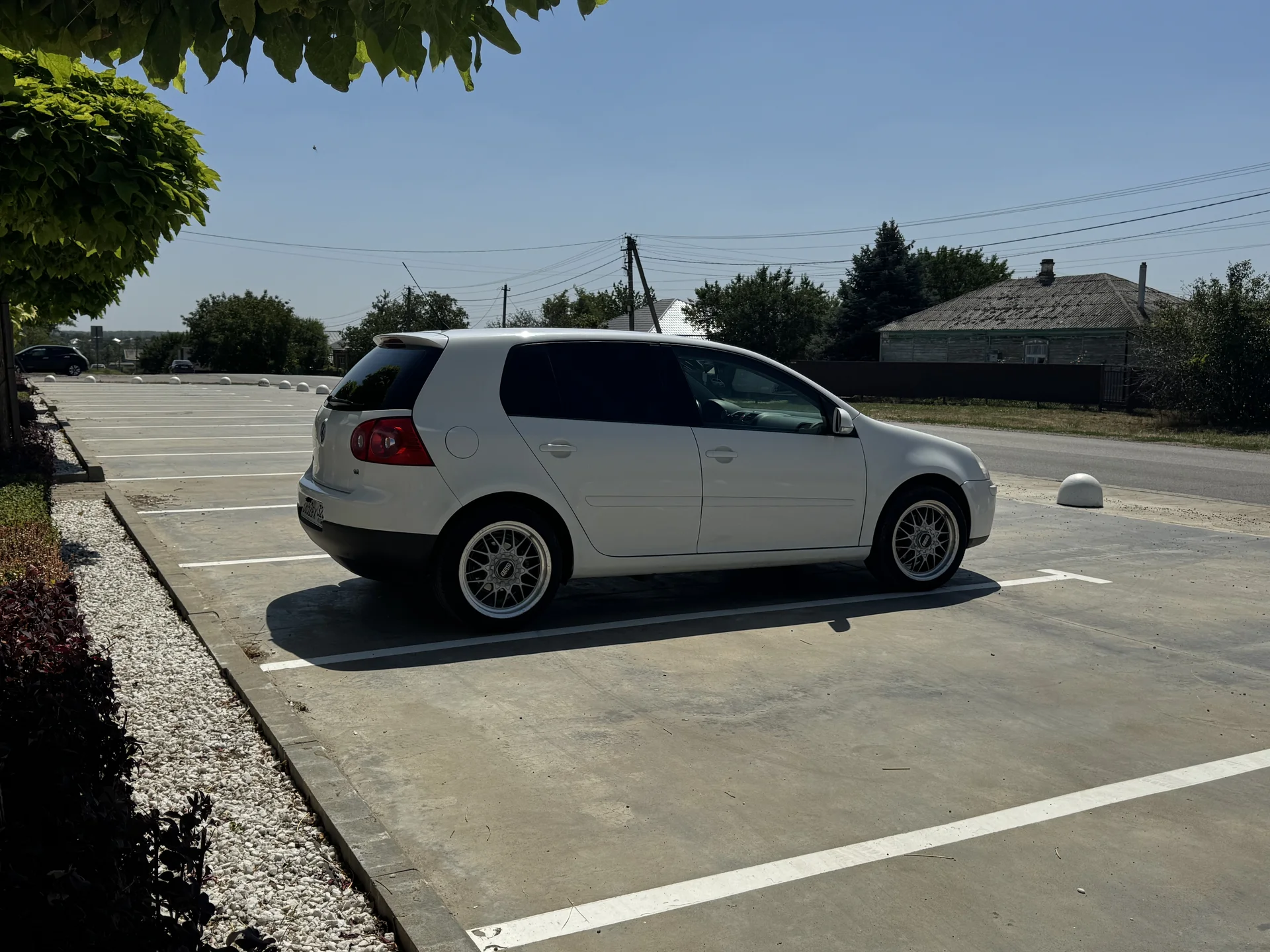 volkswagen golf mk5 - миниатюра 4