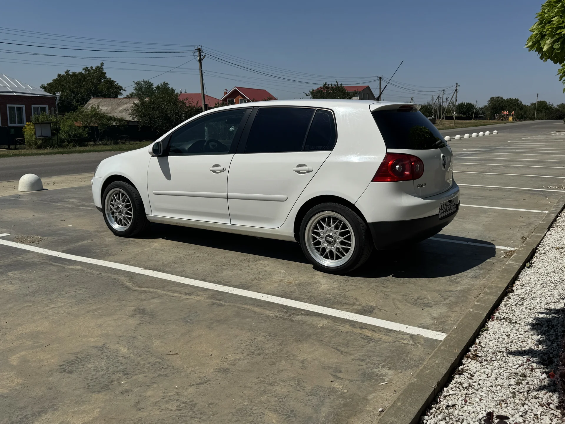 volkswagen golf mk5 - миниатюра 5