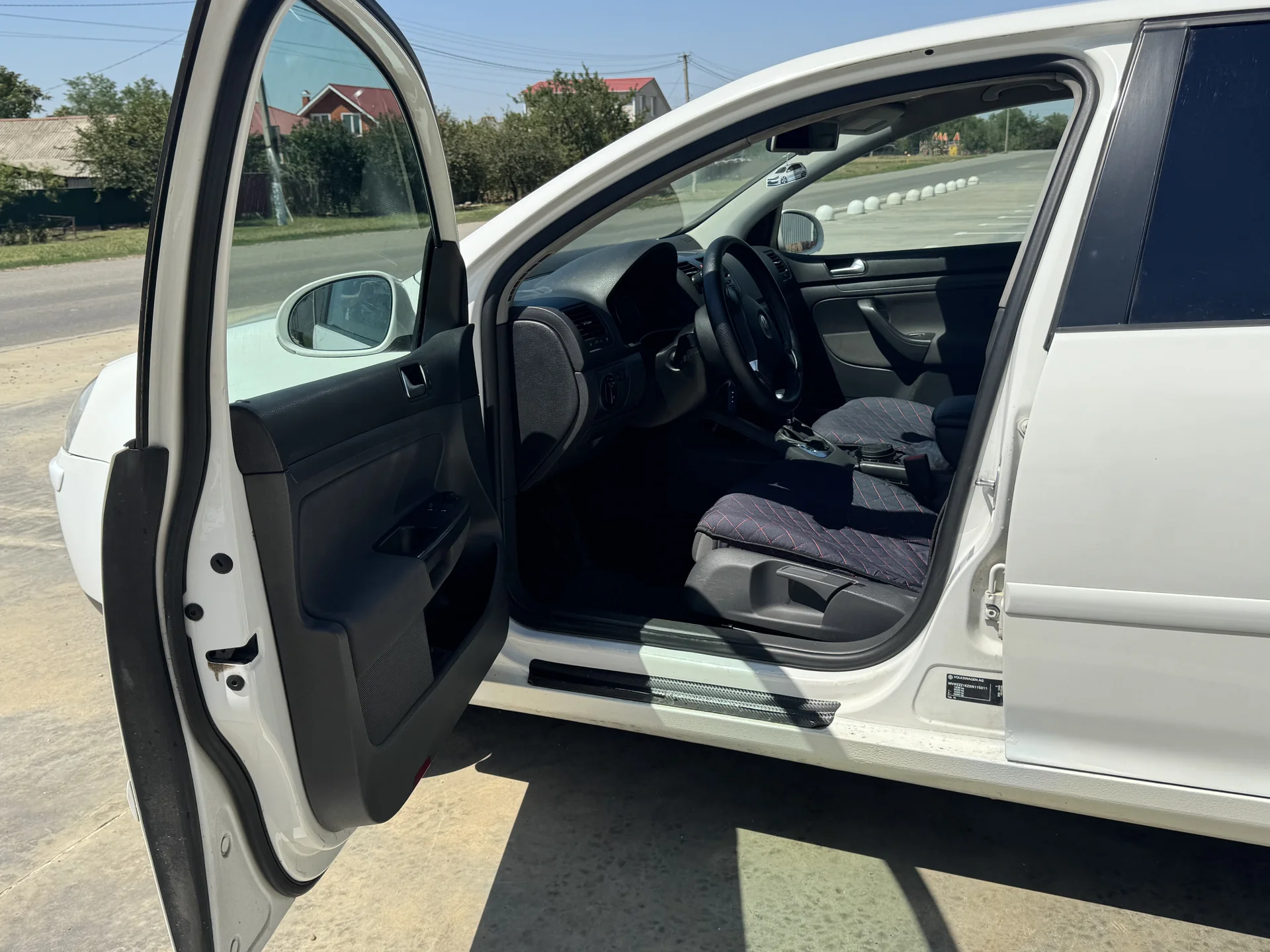 volkswagen golf mk5 - миниатюра 7