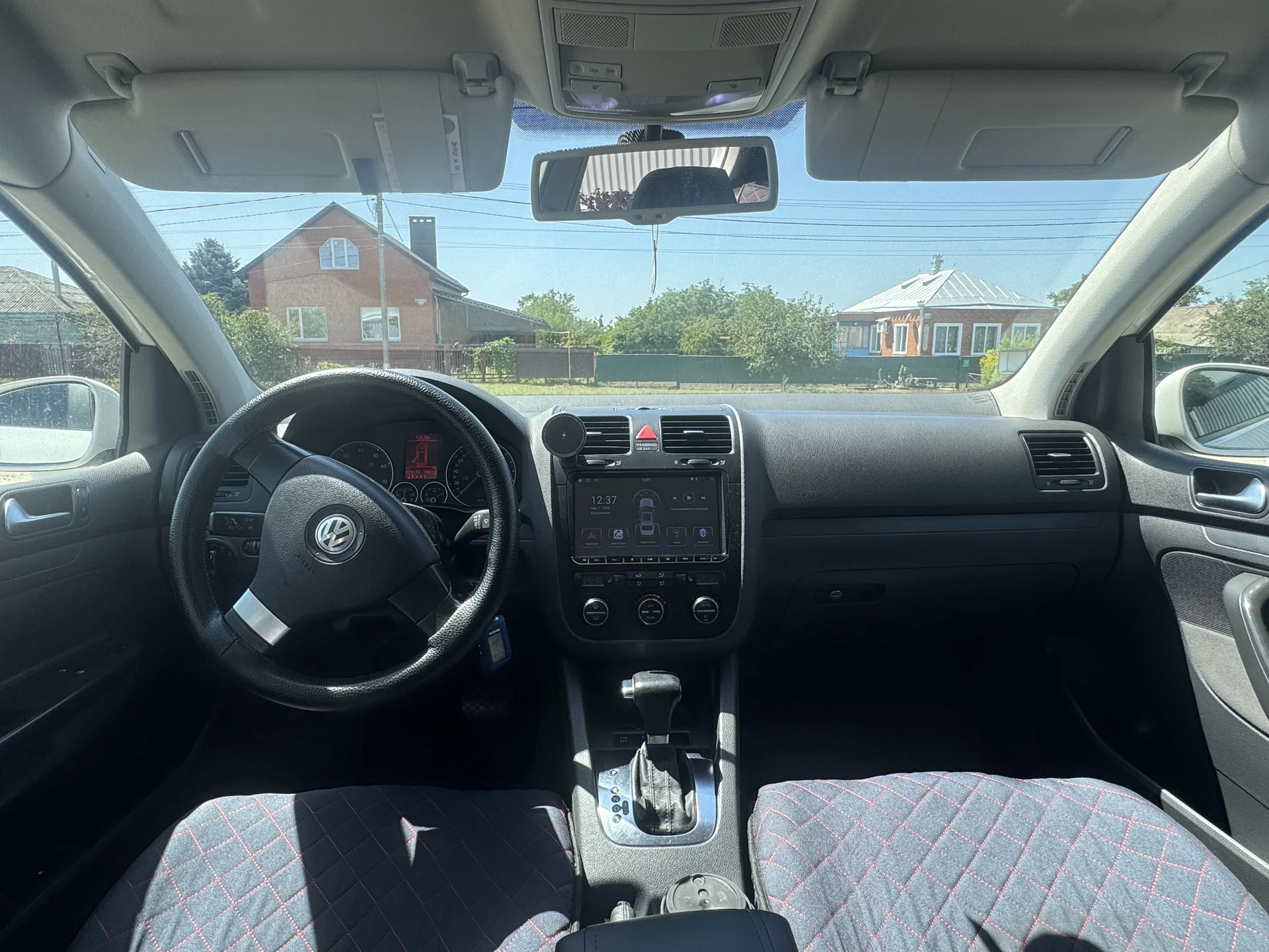 volkswagen golf mk5 - миниатюра 8