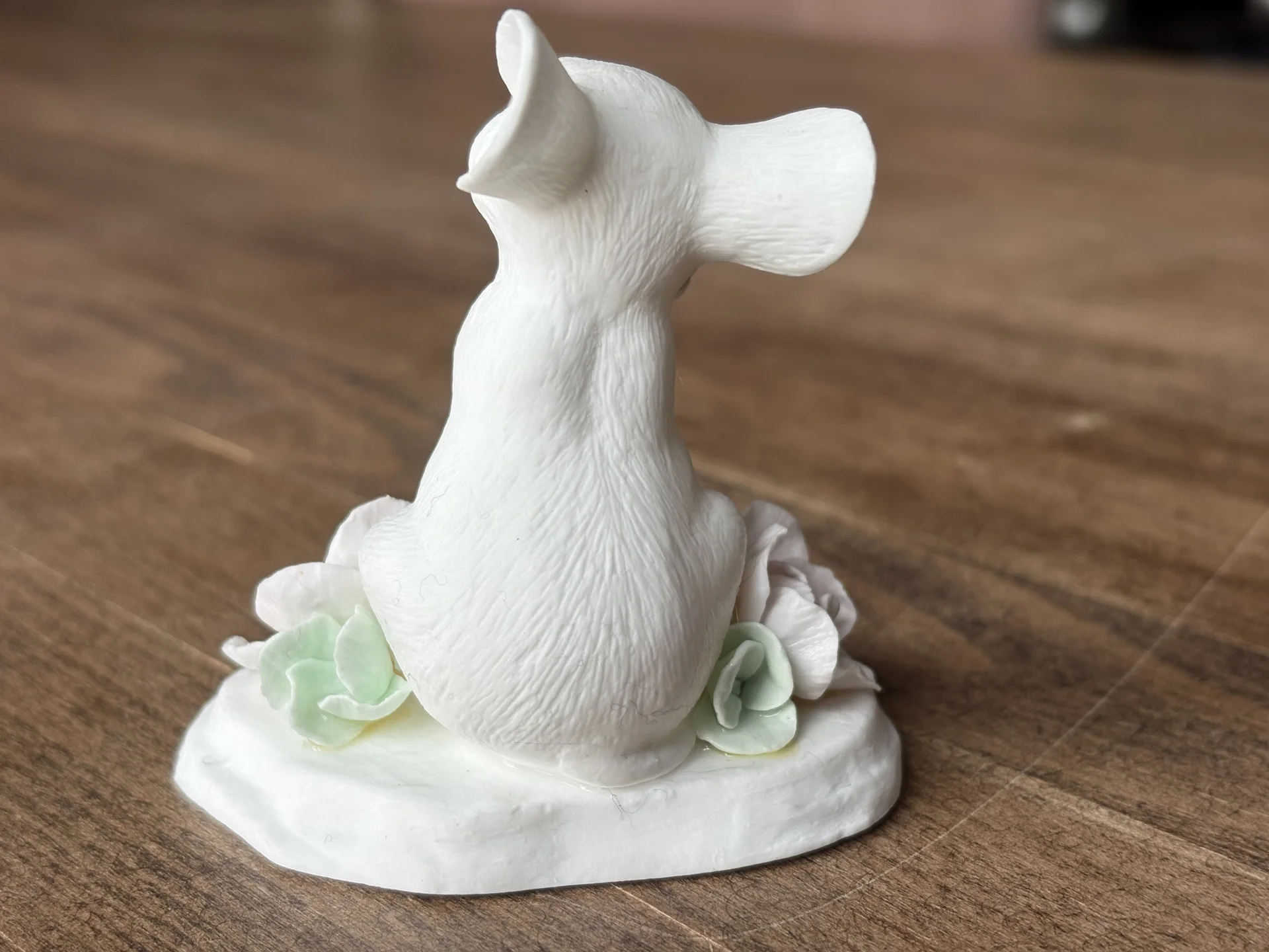 Фигурка из костяного фарфора - миниатюра 2