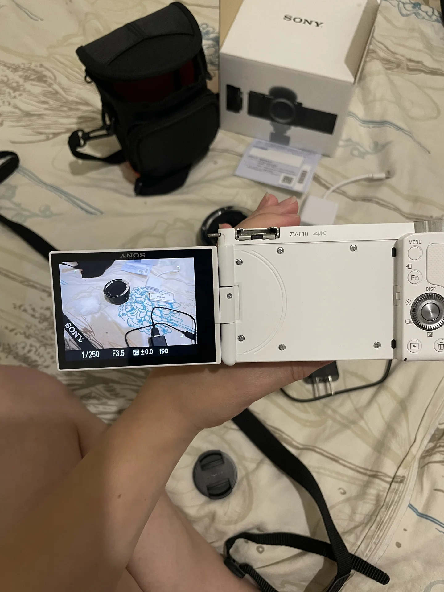 Фотоаппарат Sony ZV E10 - миниатюра 2