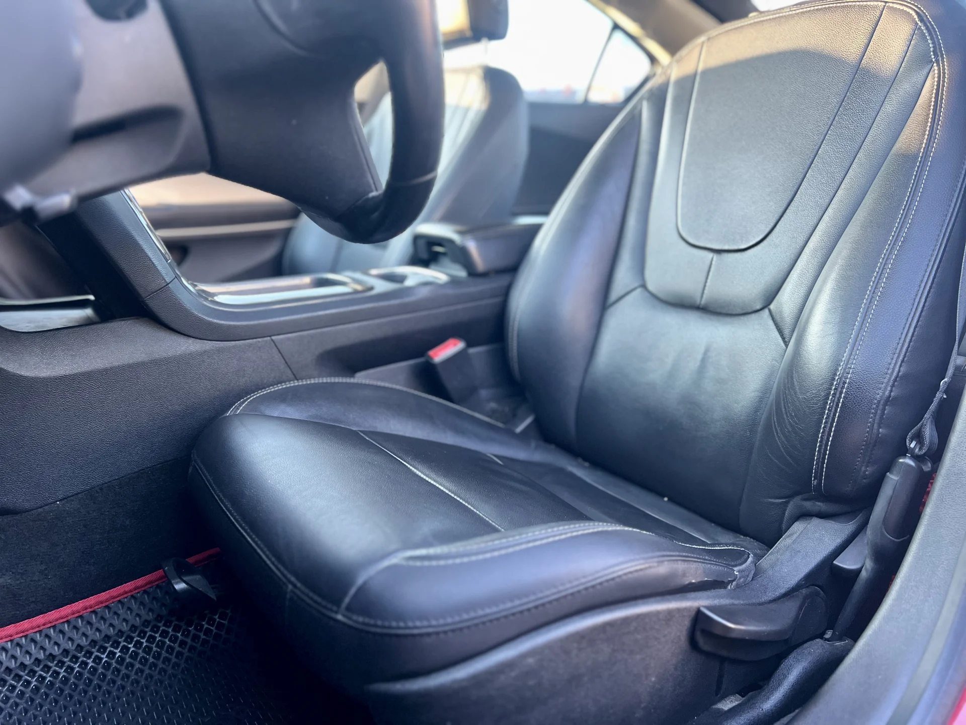 Chevrolet Volt - миниатюра 22