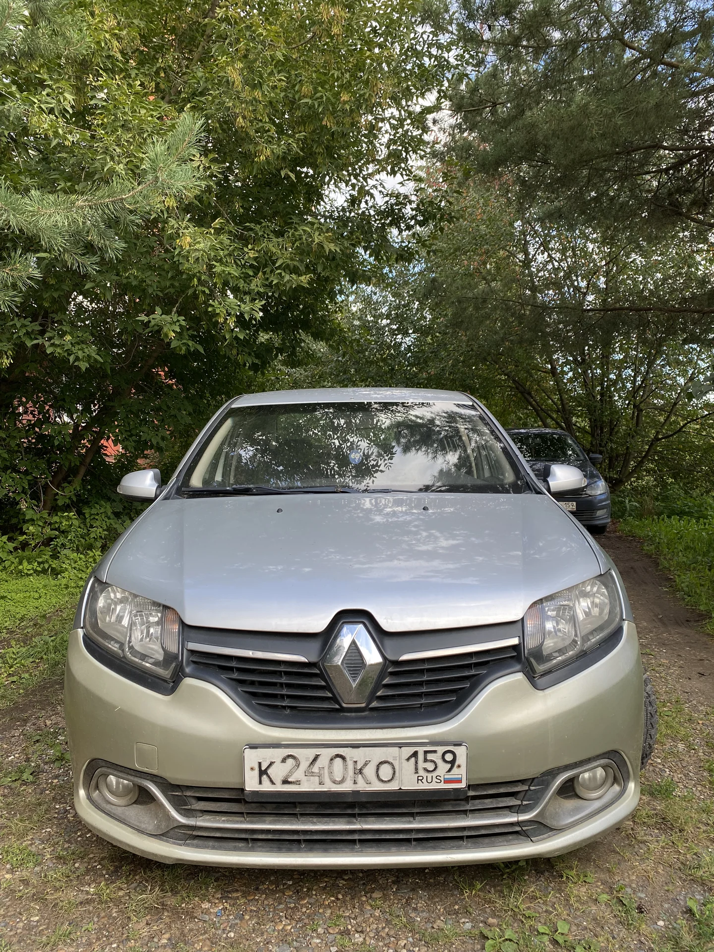 Renault Logan II, 2015, 1.6 (102л.с) - изображение 1