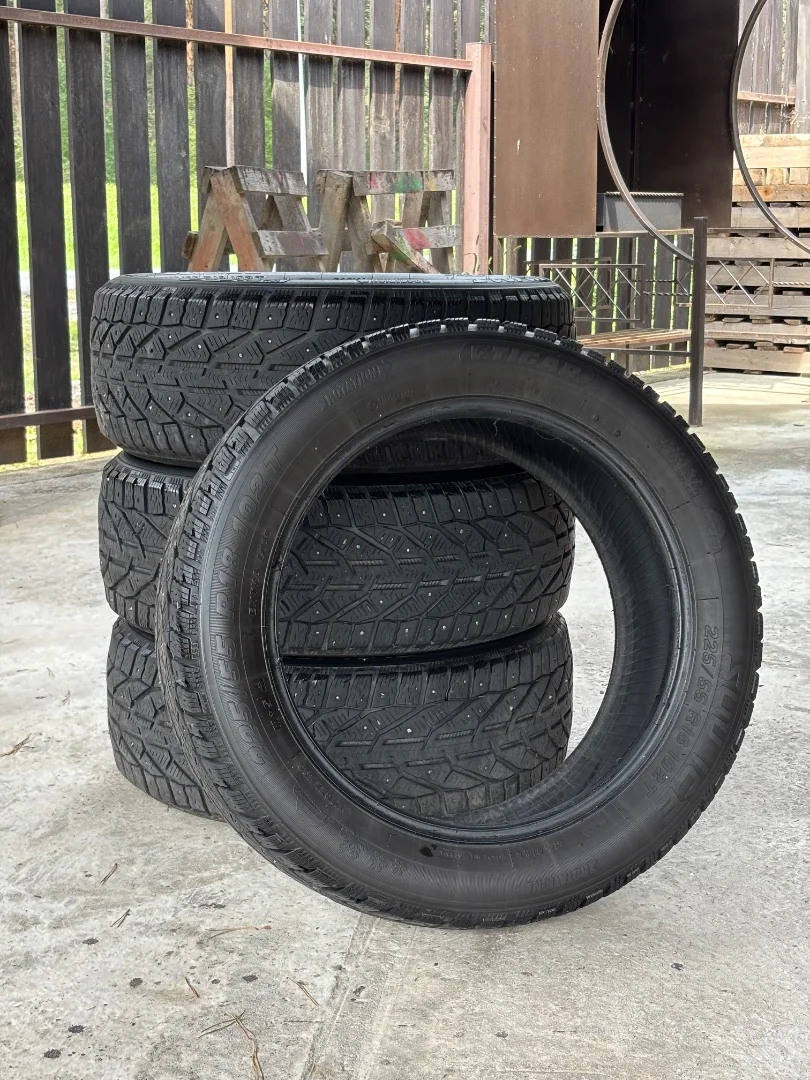 Зимние шины Tigar SUV Ice 225/55 R18 102T