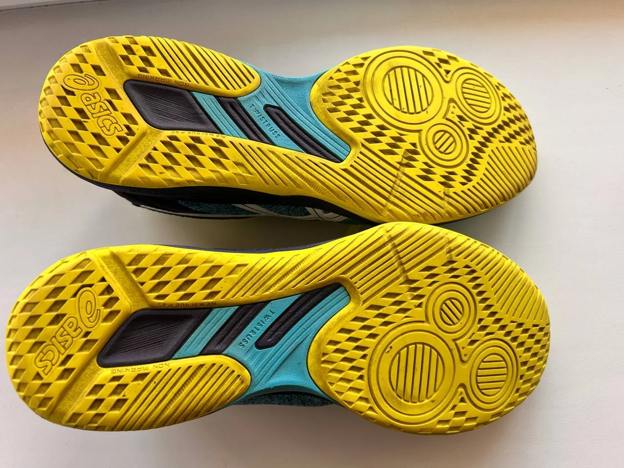 Кроссовки asics 41.5 EU netburner ballistic FF - миниатюра 3