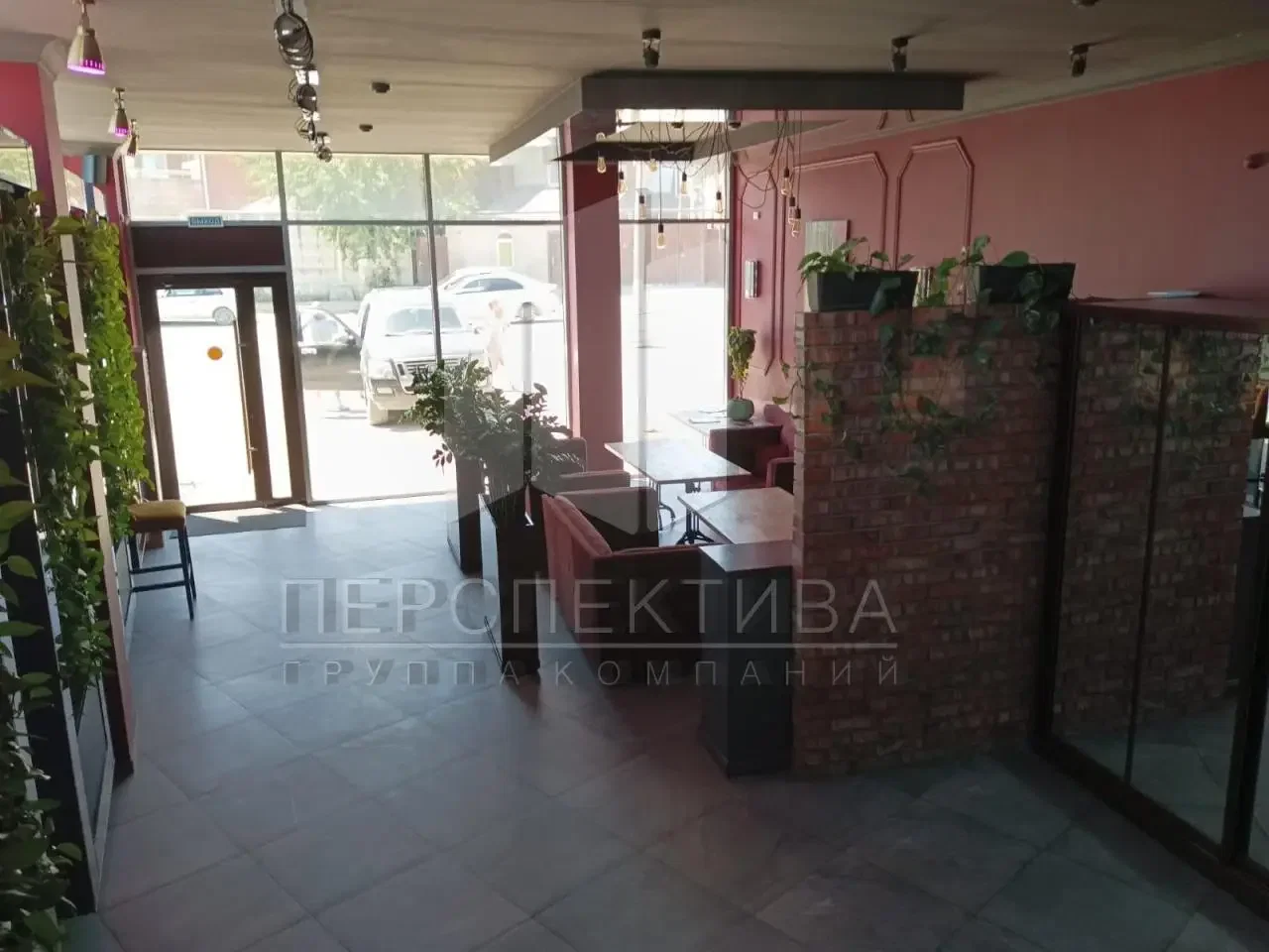 Здание 650 м2 - миниатюра 11