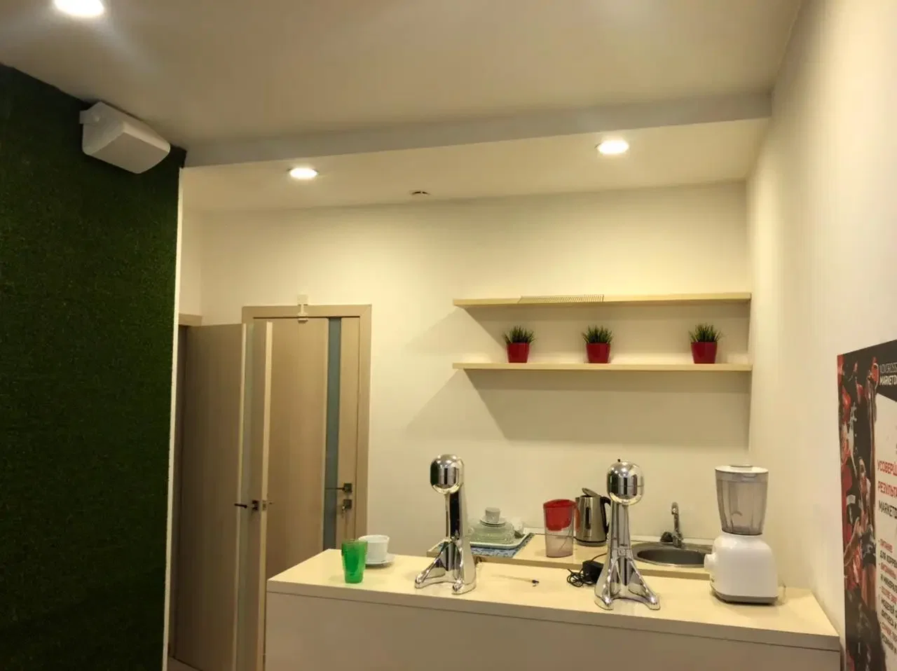 Продам 168 м2 с арендатором - миниатюра 15