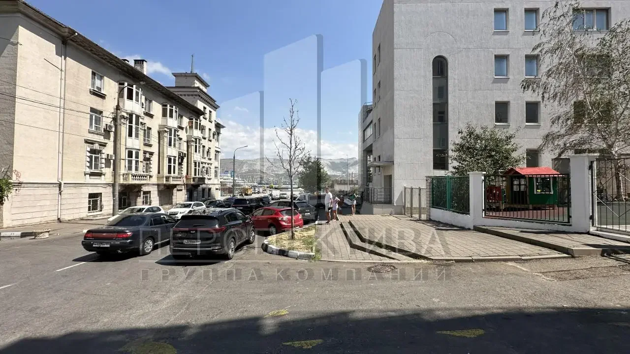 Продам 386 м2 - миниатюра 10