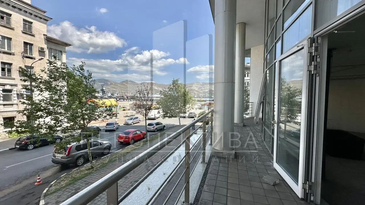 Продам 386 м2 - миниатюра 12