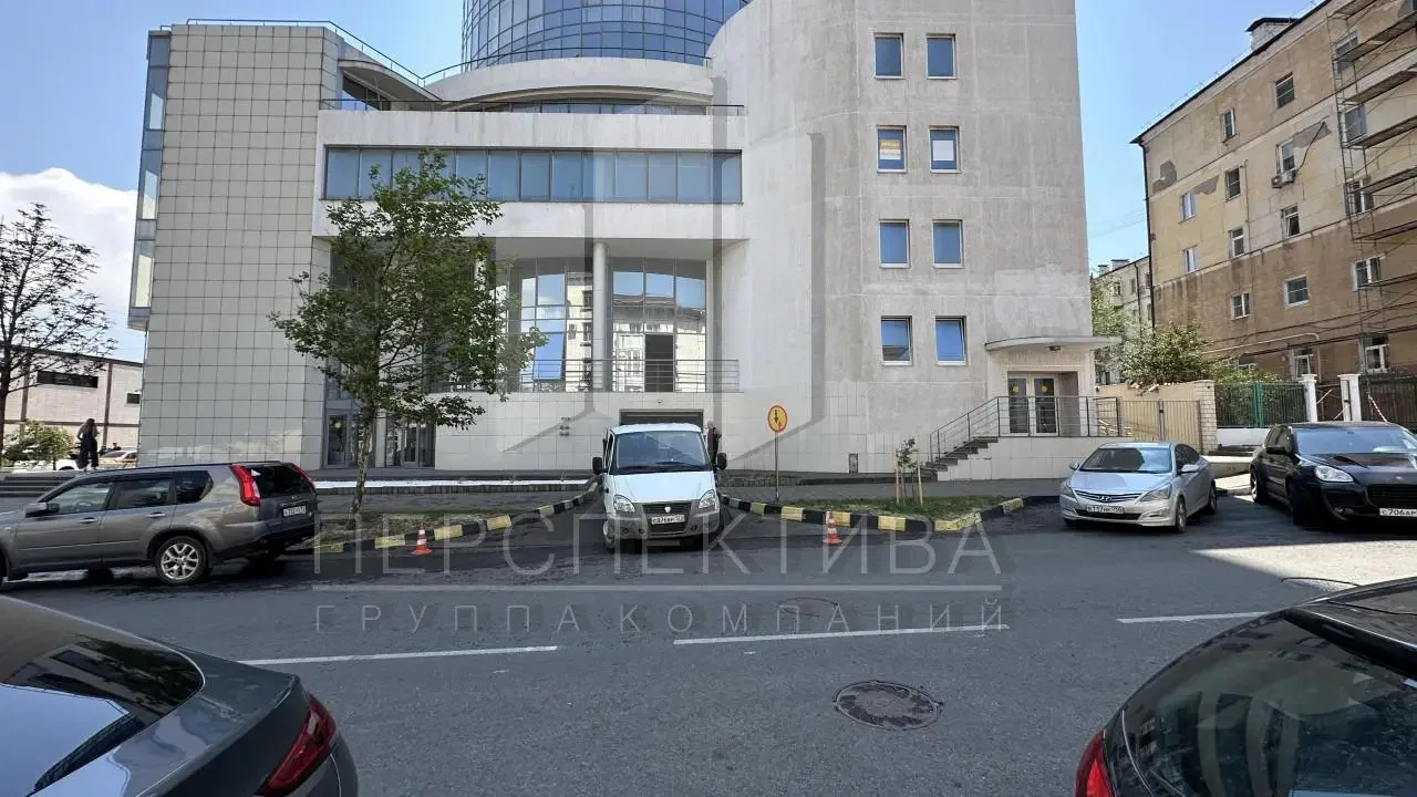 Продам 386 м2 - миниатюра 2