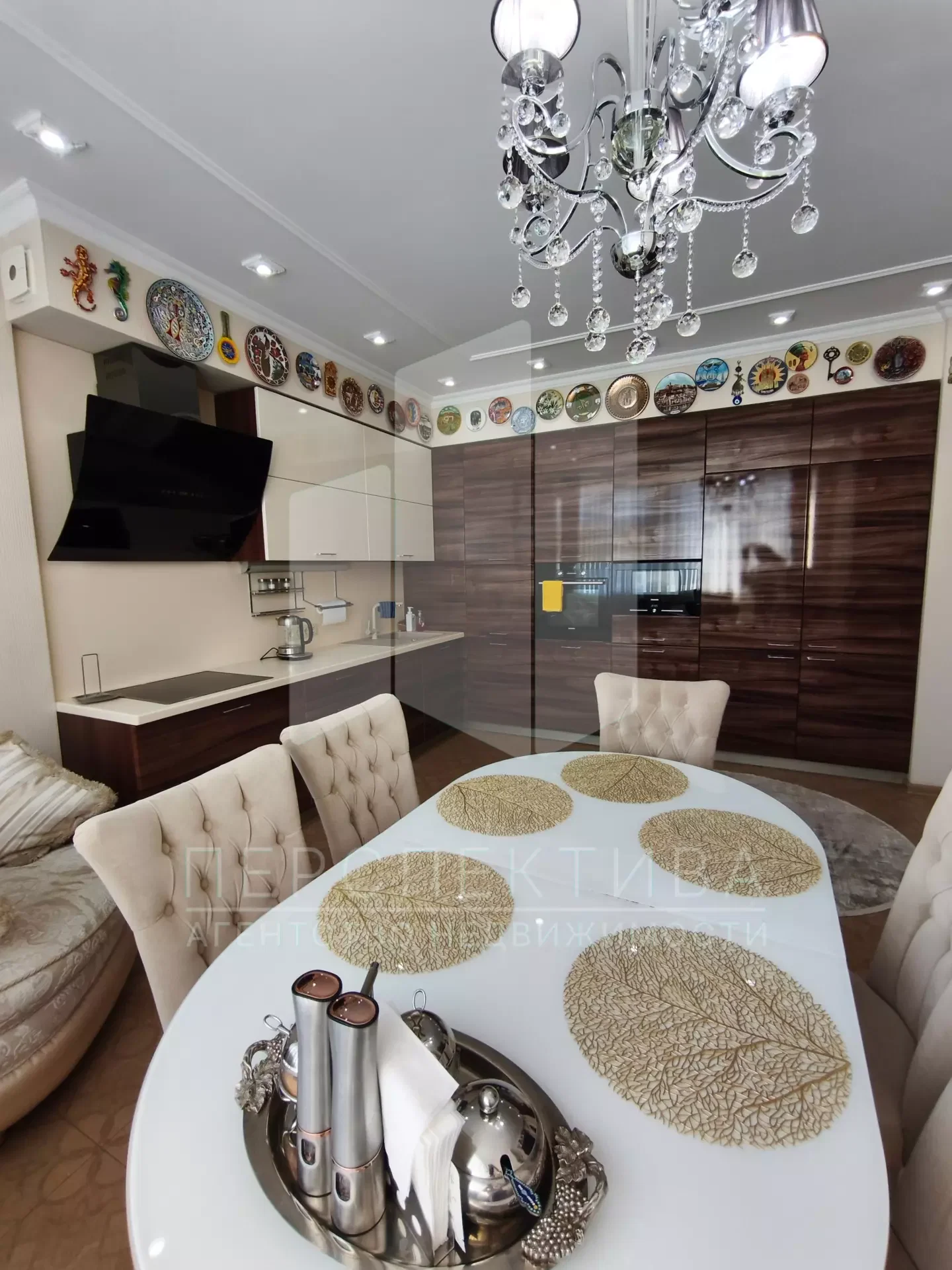 Продам 3-х комнатной квартиры ул. Ставропольская, 207/1, площадь 118,7квм. - миниатюра 13