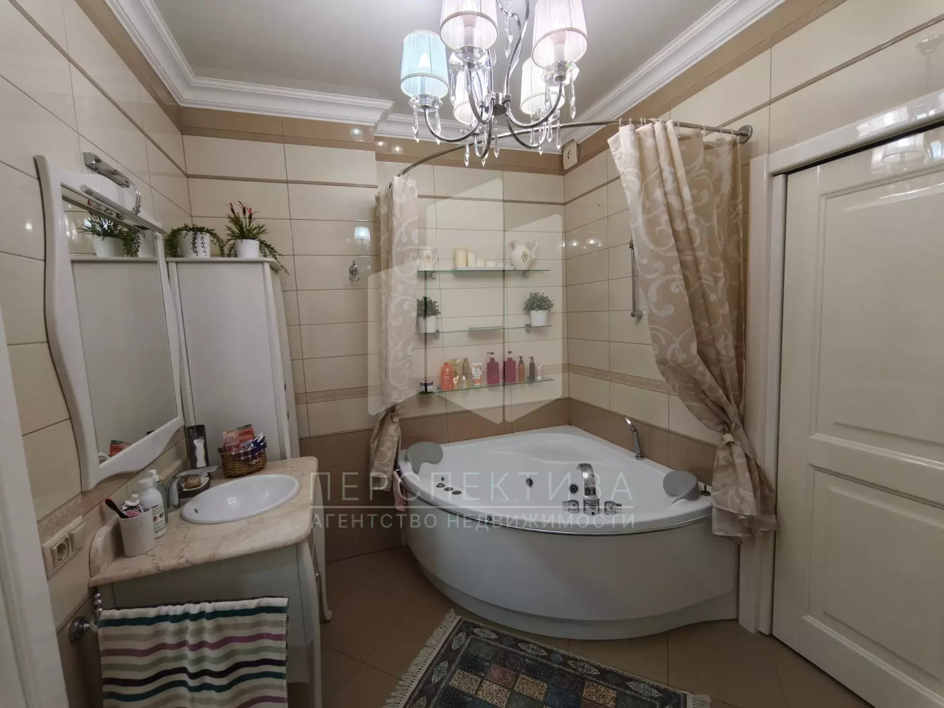 Продам 3-х комнатной квартиры ул. Ставропольская, 207/1, площадь 118,7квм. - миниатюра 23