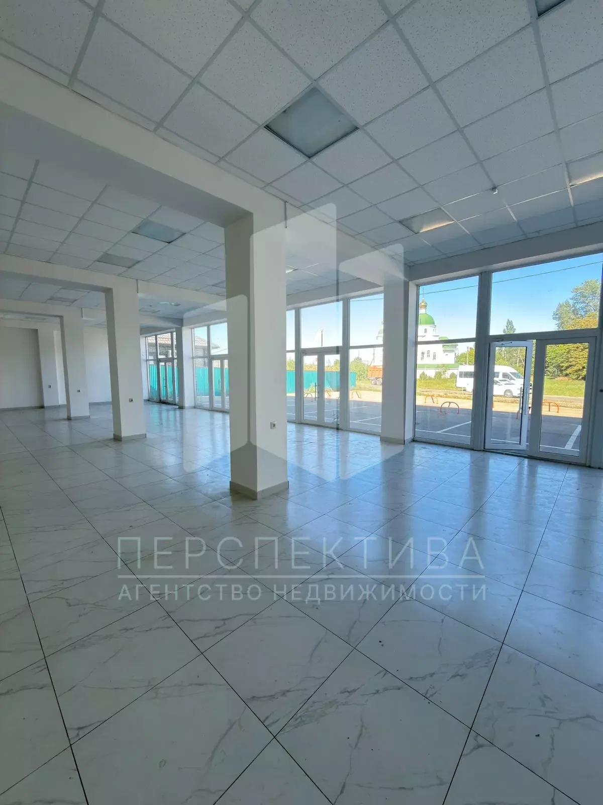 АРЕНДА 221М2 В П.ЭНЕМ - изображение 1