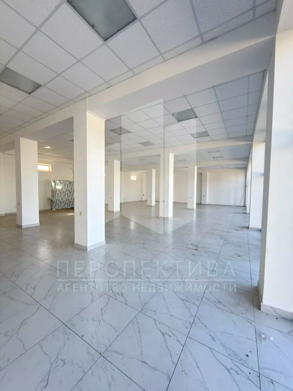 АРЕНДА 221М2 В П.ЭНЕМ - миниатюра 5