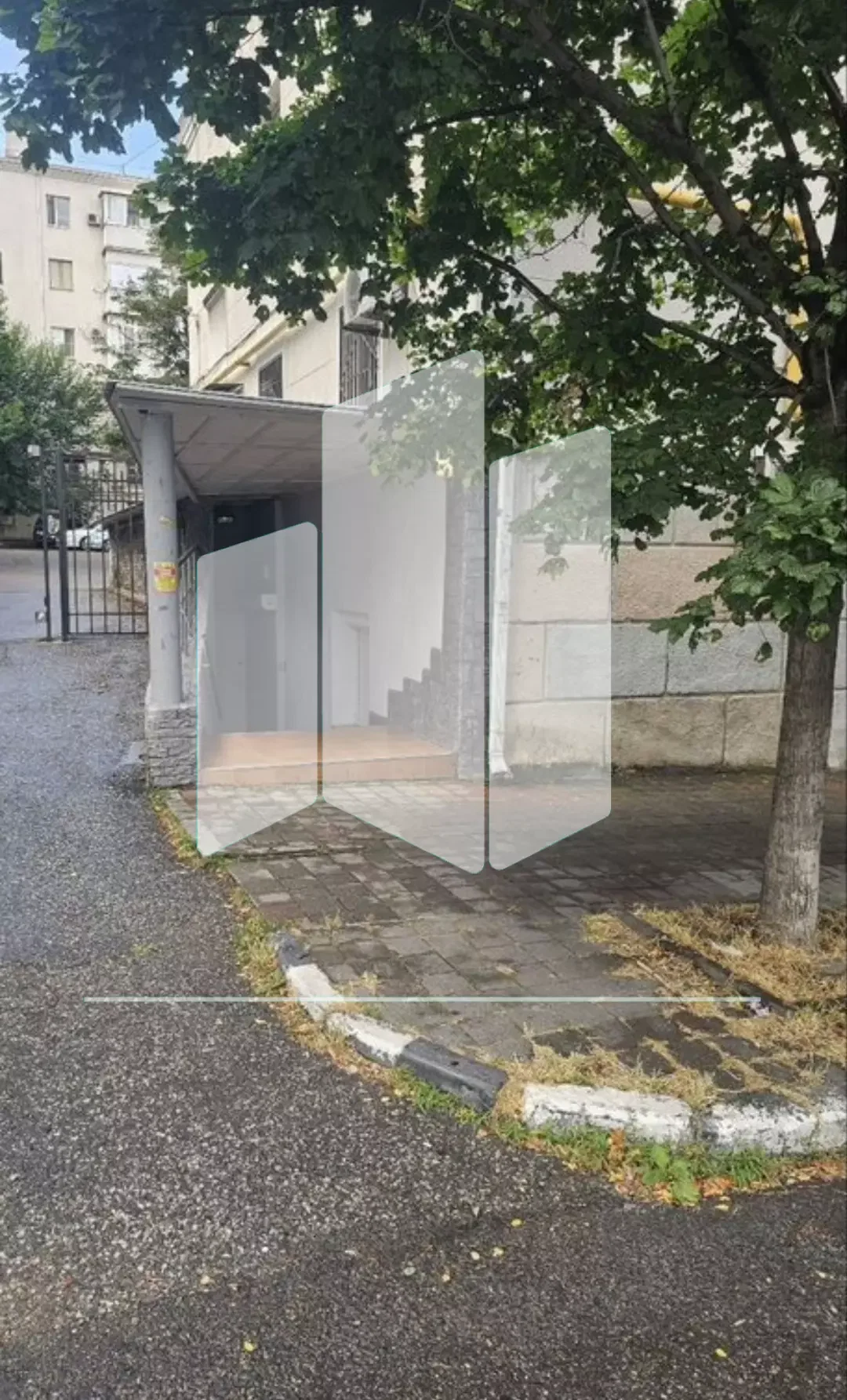 Продам 69 м2 в центре - миниатюра 10