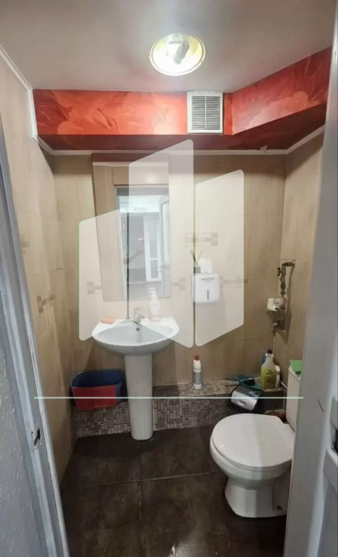 Продам 69 м2 в центре - миниатюра 7