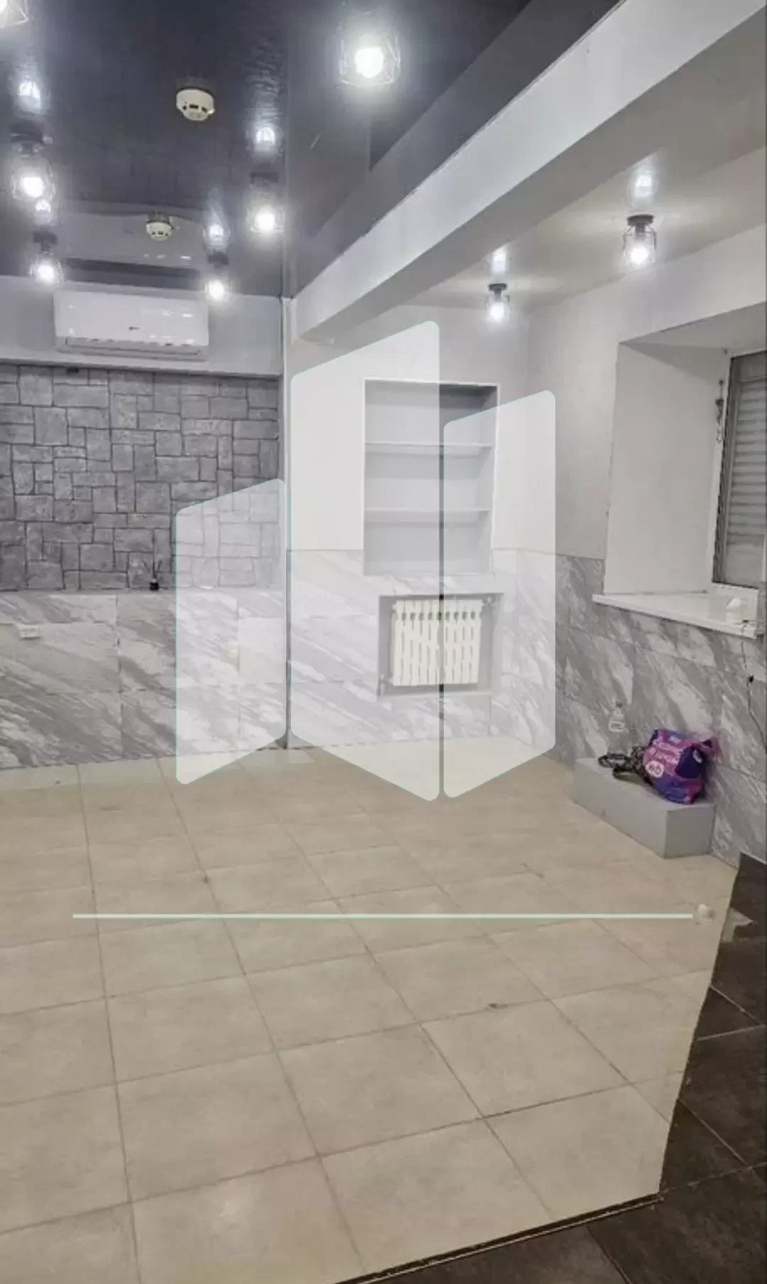 Продам 69 м2 в центре - миниатюра 9