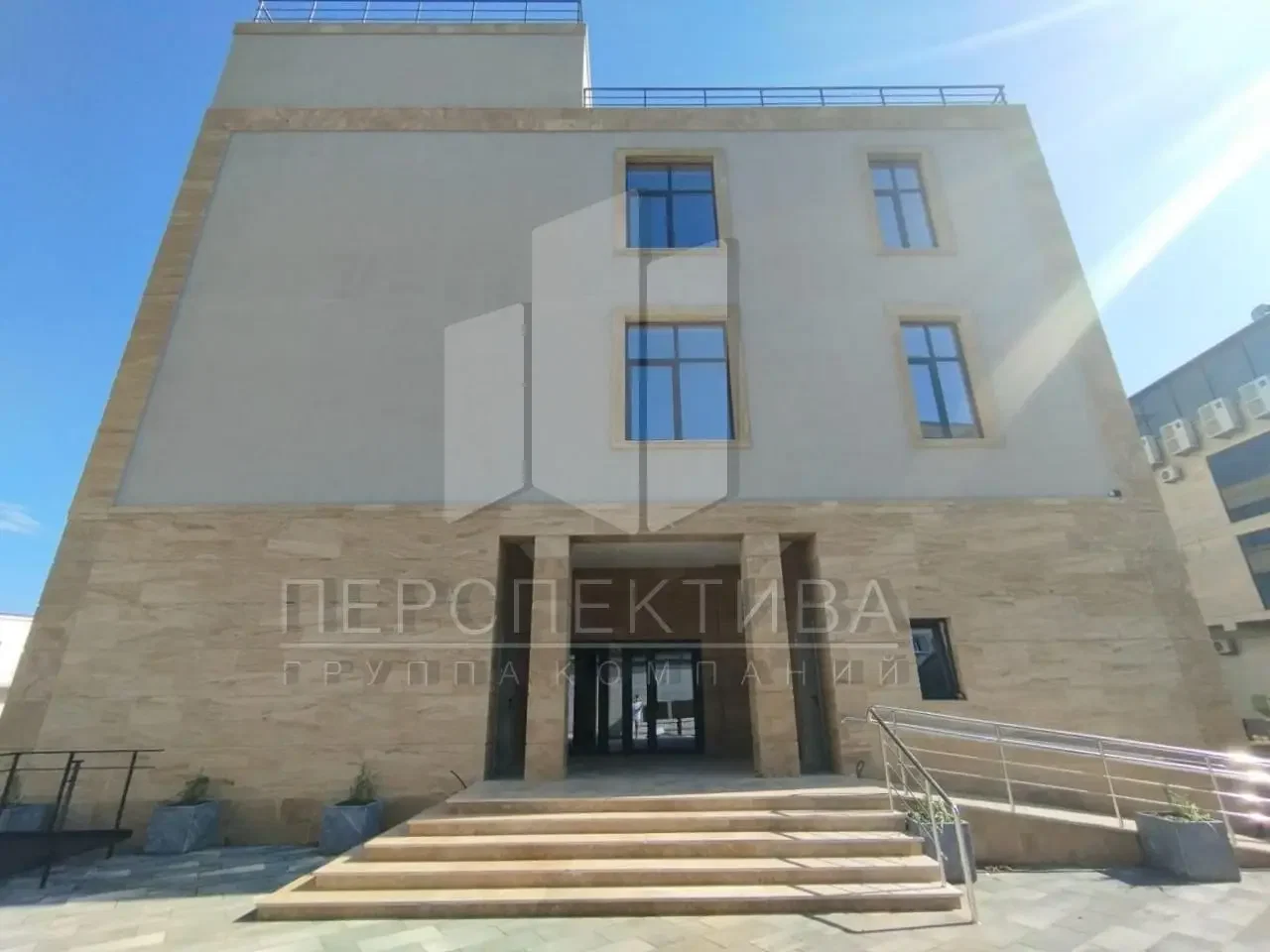 Коммерческое здание 1643 м² в Новороссийске - миниатюра 3