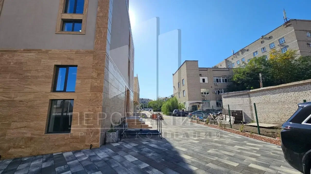Коммерческое здание 1643 м² в Новороссийске - миниатюра 6