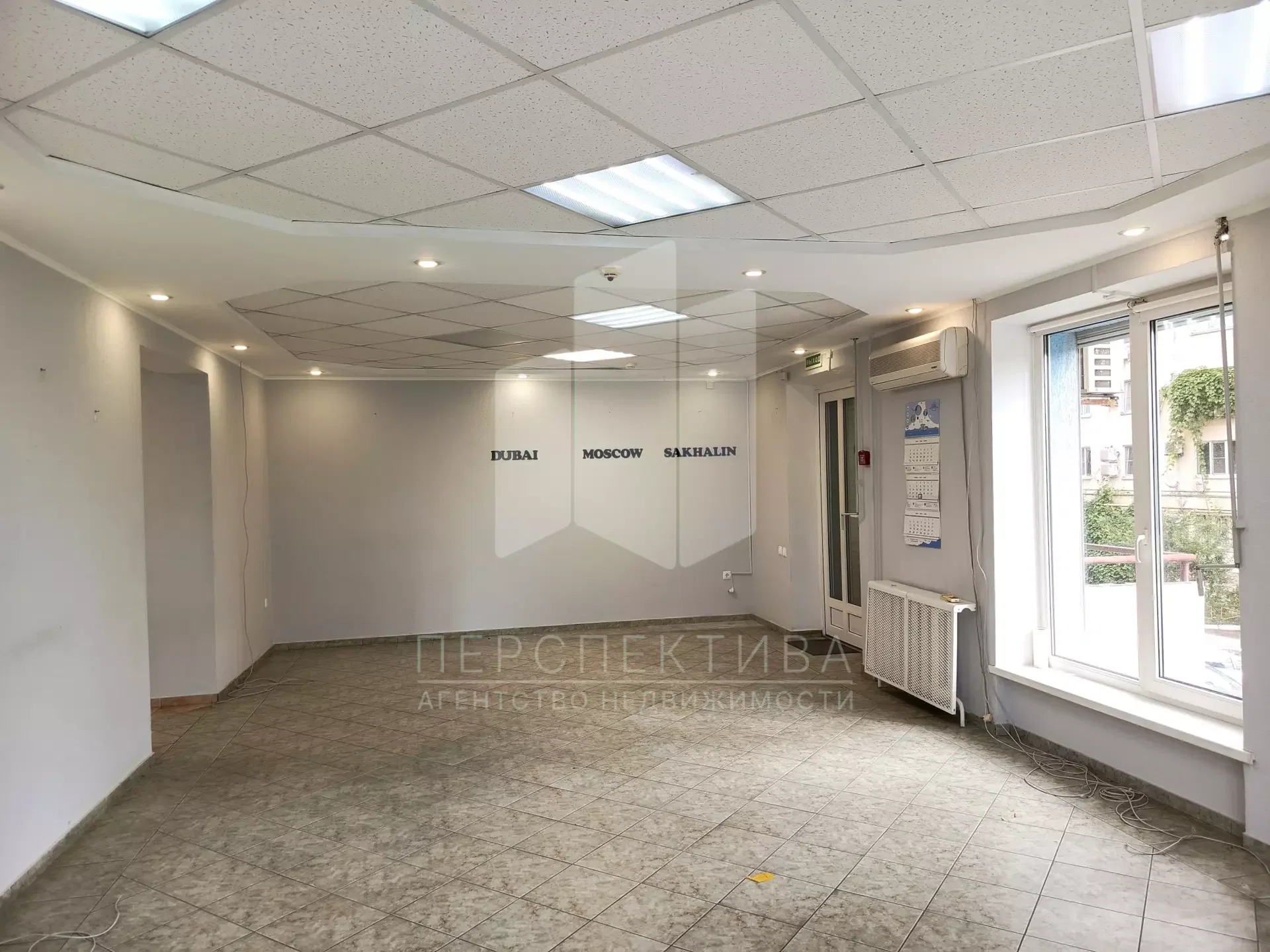 Помещение свободного назначения 88,7 м² на первой линии | Первый этаж - миниатюра 4