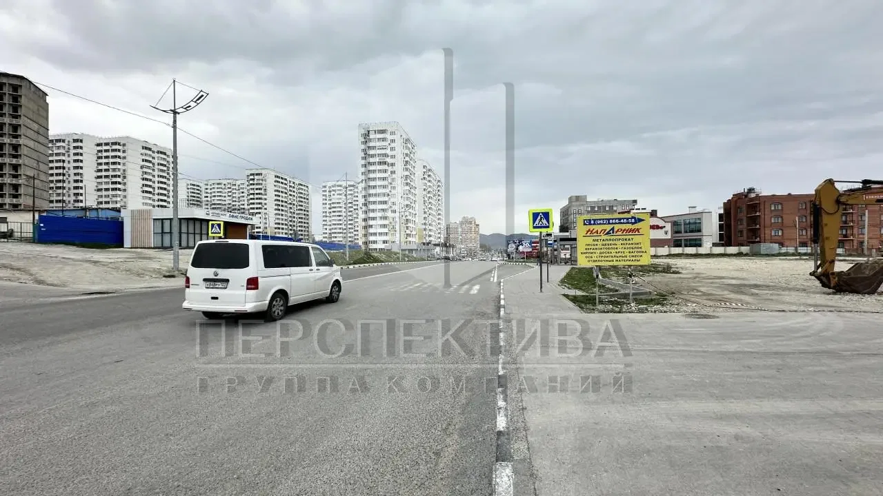 Торговая площадь 2000 м2 - миниатюра 8