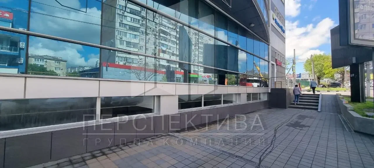 Помещение в центре 320 м2 - миниатюра 3