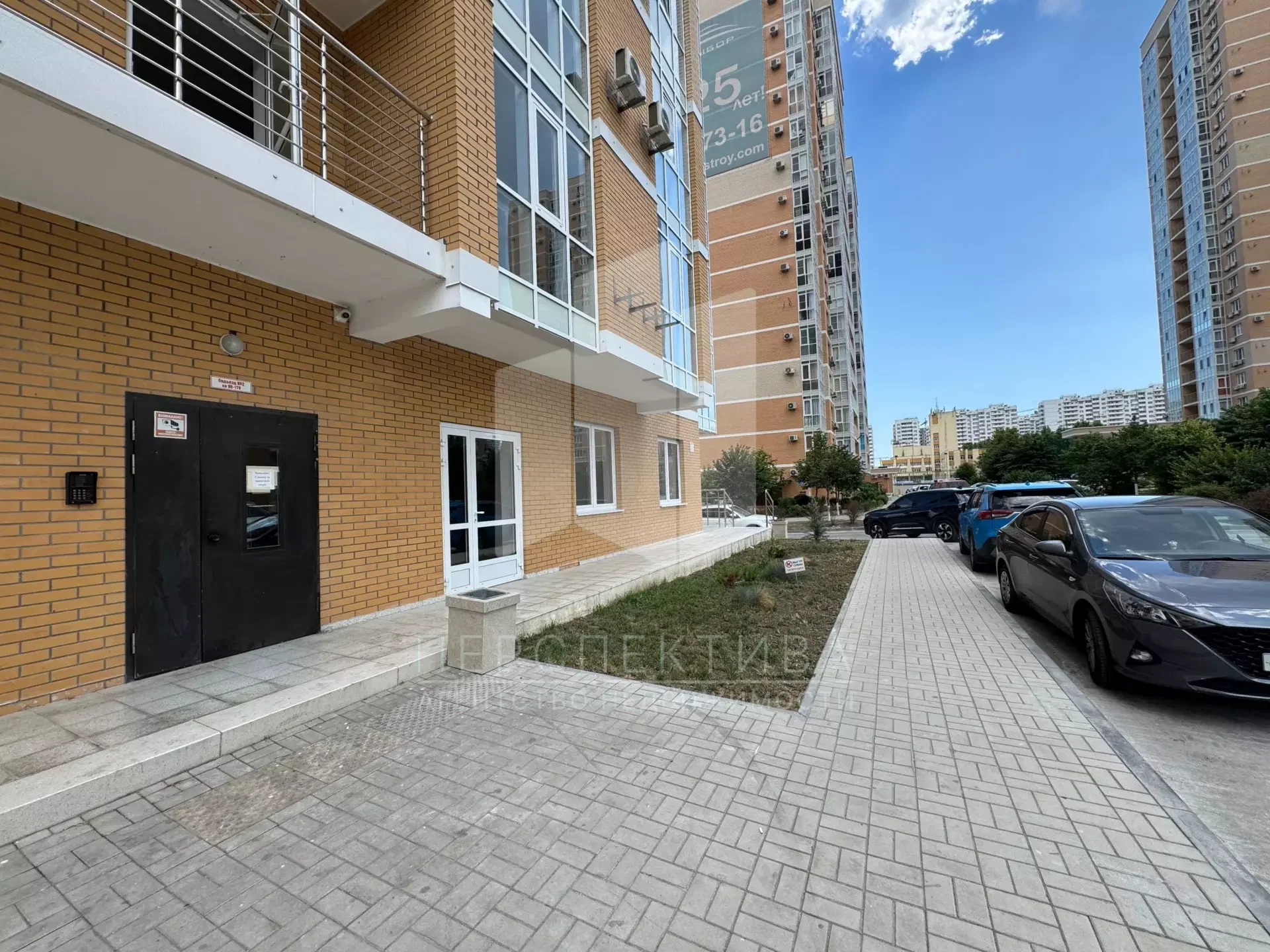 Торговое помещение 59,7 м² в ЖК «Выбор» - миниатюра 2