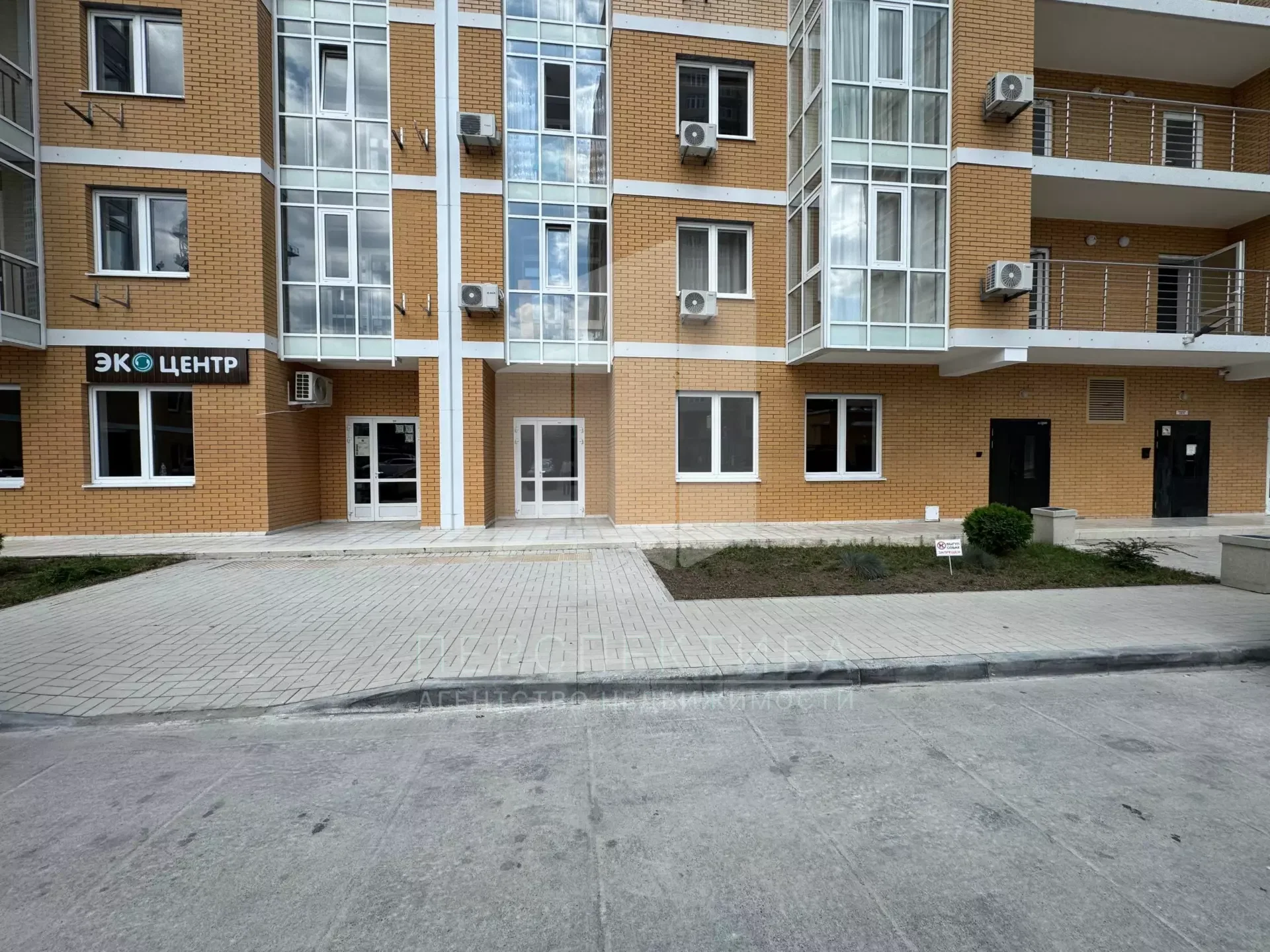 Торговое помещение 59,7 м² в ЖК «Выбор» - миниатюра 3