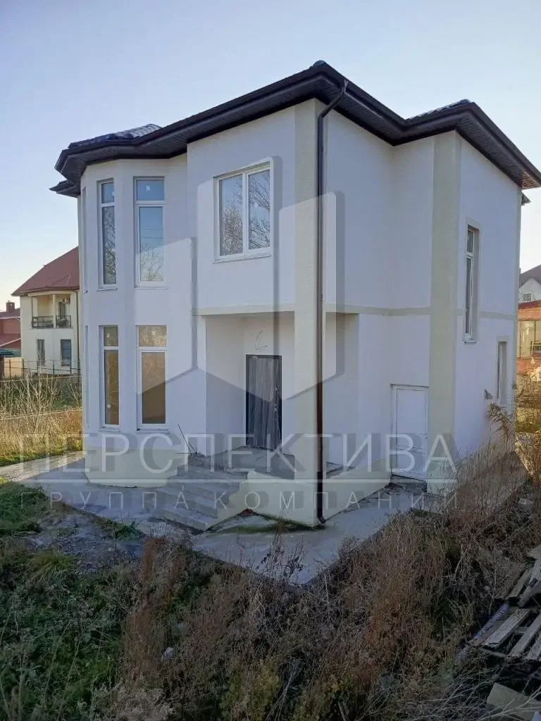 Просторный светлый дом в Цемдолине, 140 м2, 2 этажа, 3 спальни, с железо-бетонными перекрытиями 1 и 2 этажа