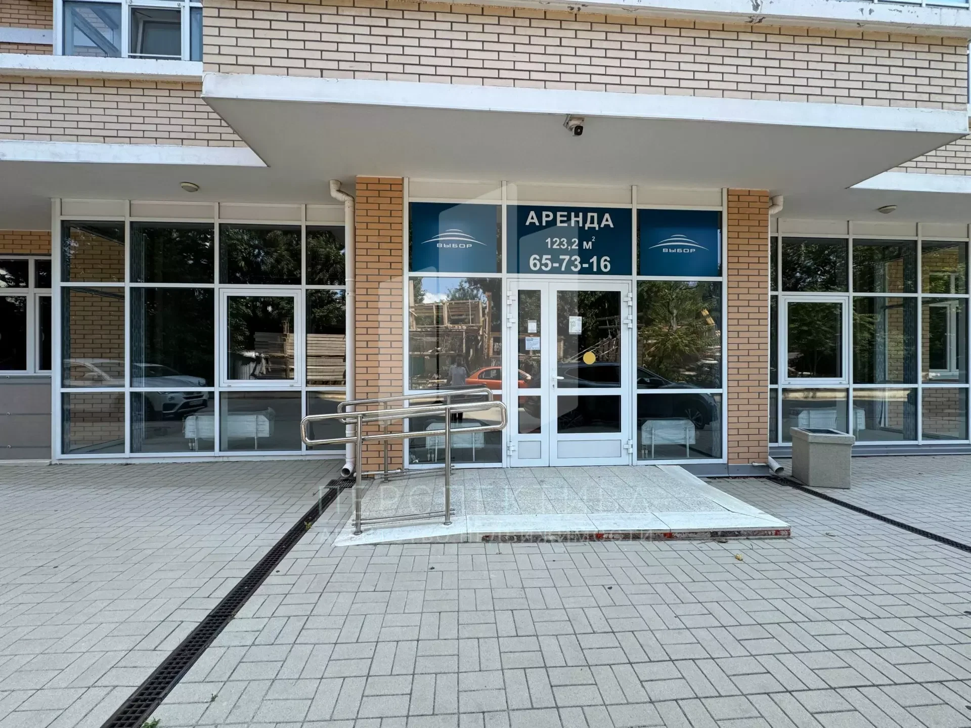 Коммерческое помещение 123,2 м² под федерального арендатора - миниатюра 2