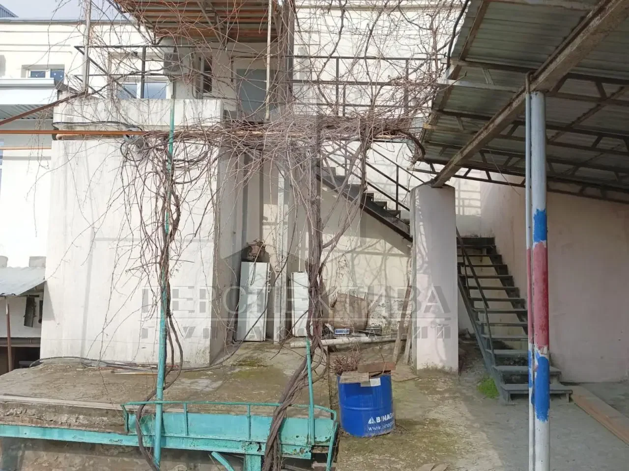 Здание 2 000 м2 - миниатюра 8