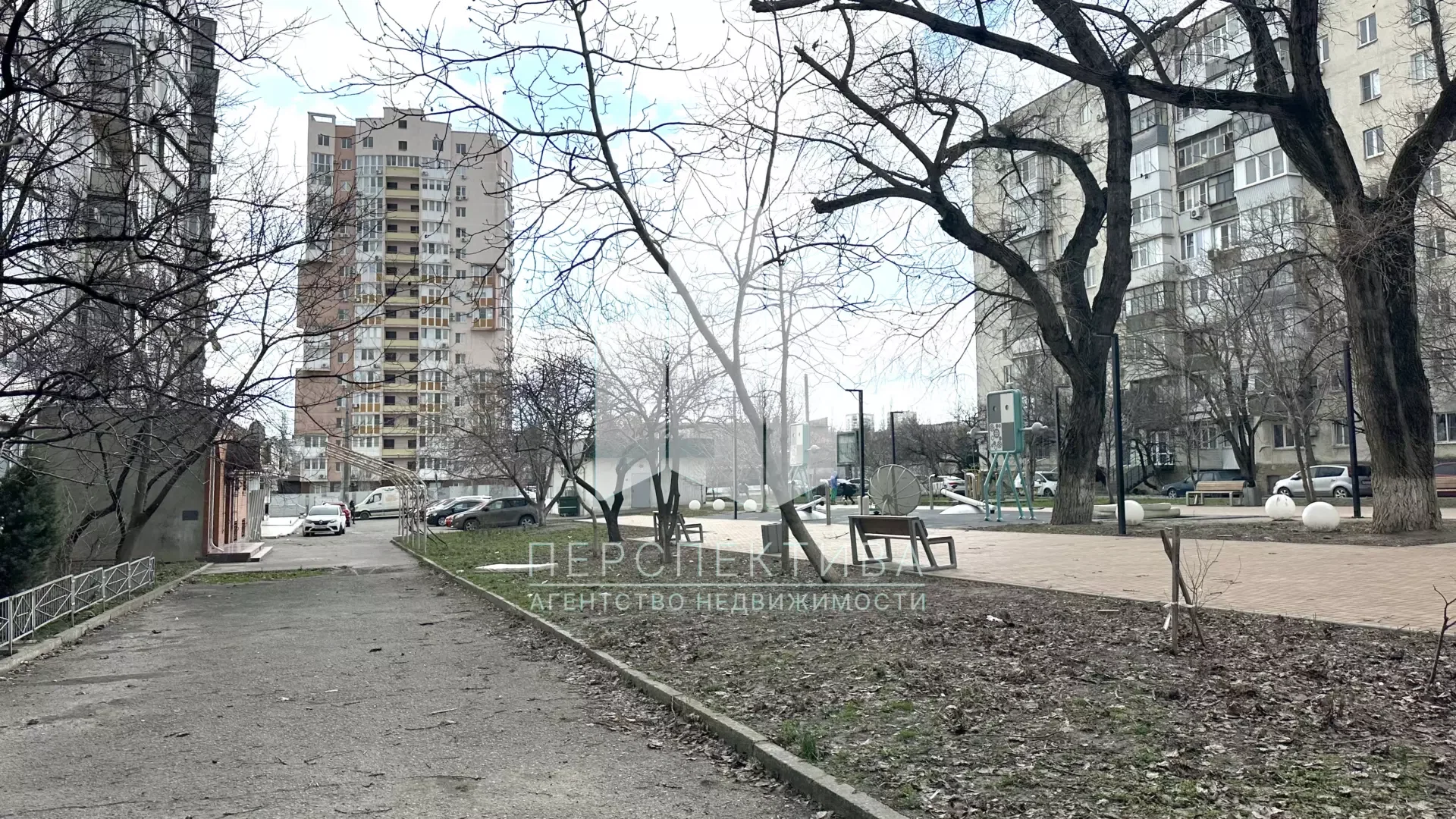 Продам коммерческое помещение 221 м2 - миниатюра 3