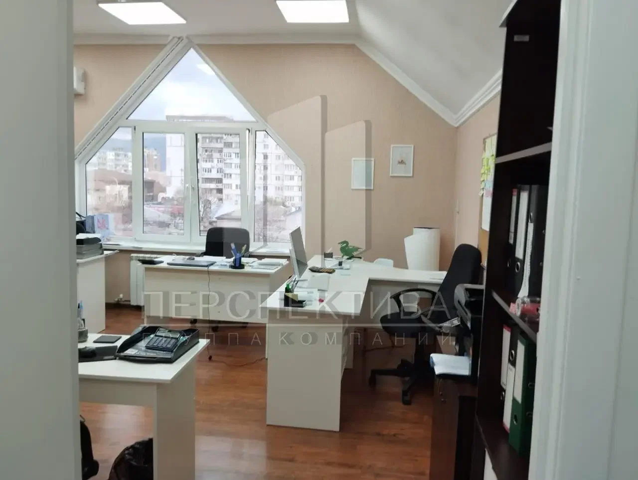 Продам офис 177 м2 с арендатором - миниатюра 3